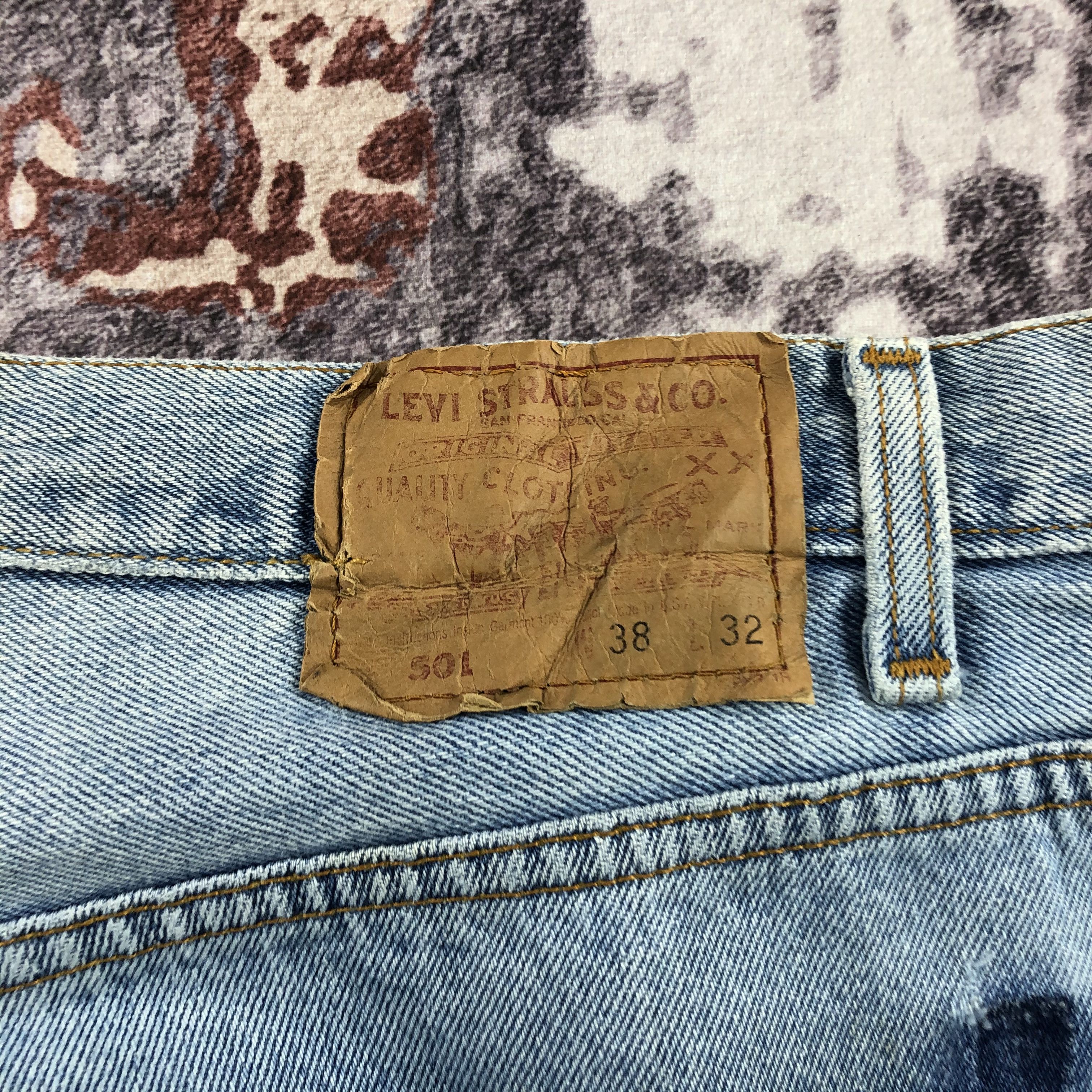 Levi's Vintage 90s Blue Wash Levis 501 Jeans-JM2172 Size US 35 - 7 Thumbnail
