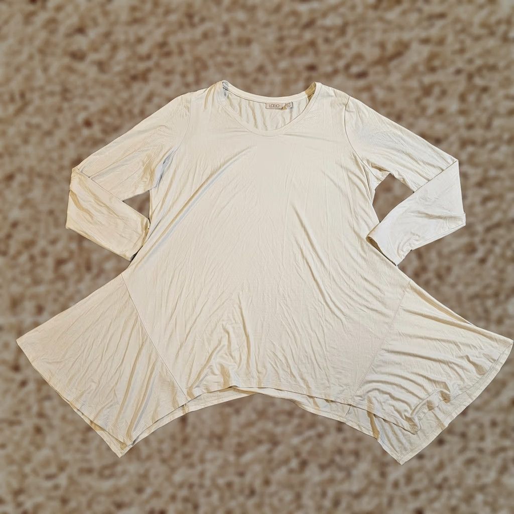Vintage LOGO Lori Goldstein Top Blouse Tunic Women 1X White Stretch Asymmetrical Casual Career Long Sleeve Round Neck Pullover Size XL / US 12-14 / IT 48-50 - 1 Thumbnail