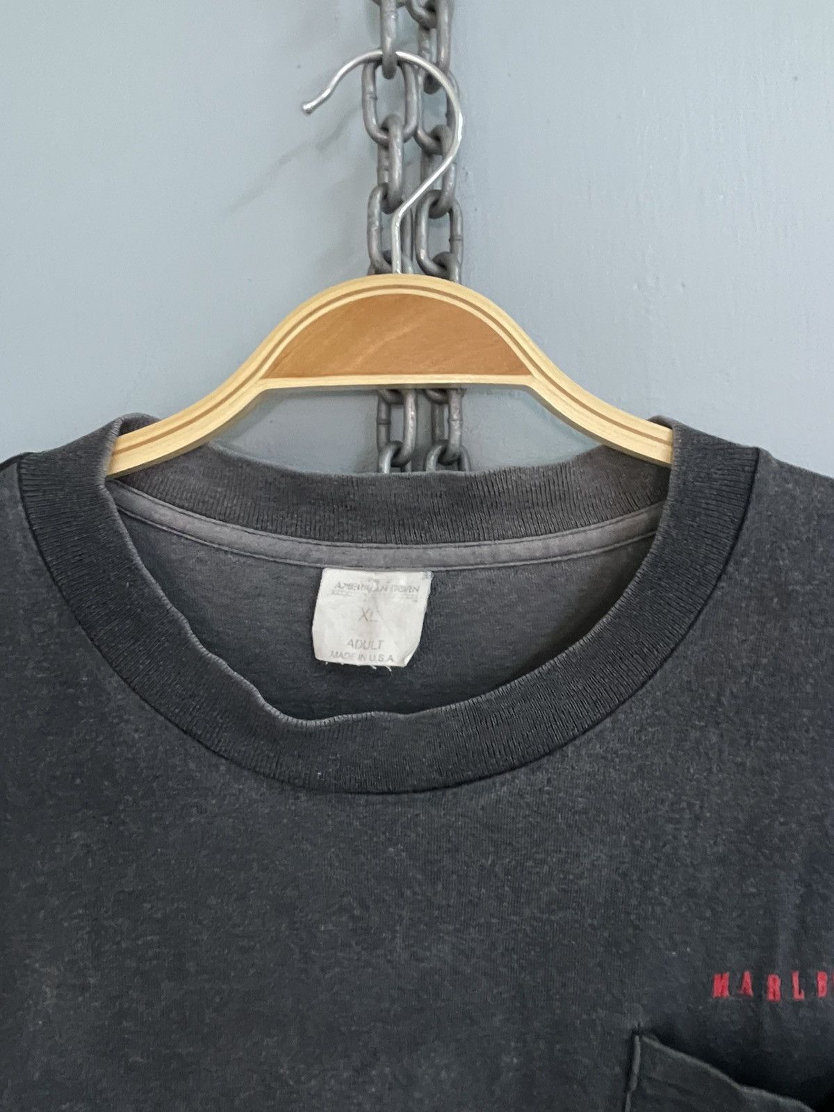 Marlboro Vintage 90s Marlboro sunfaded pocket tee t shirt Size US XL / EU 56 / 4 - 7 Thumbnail