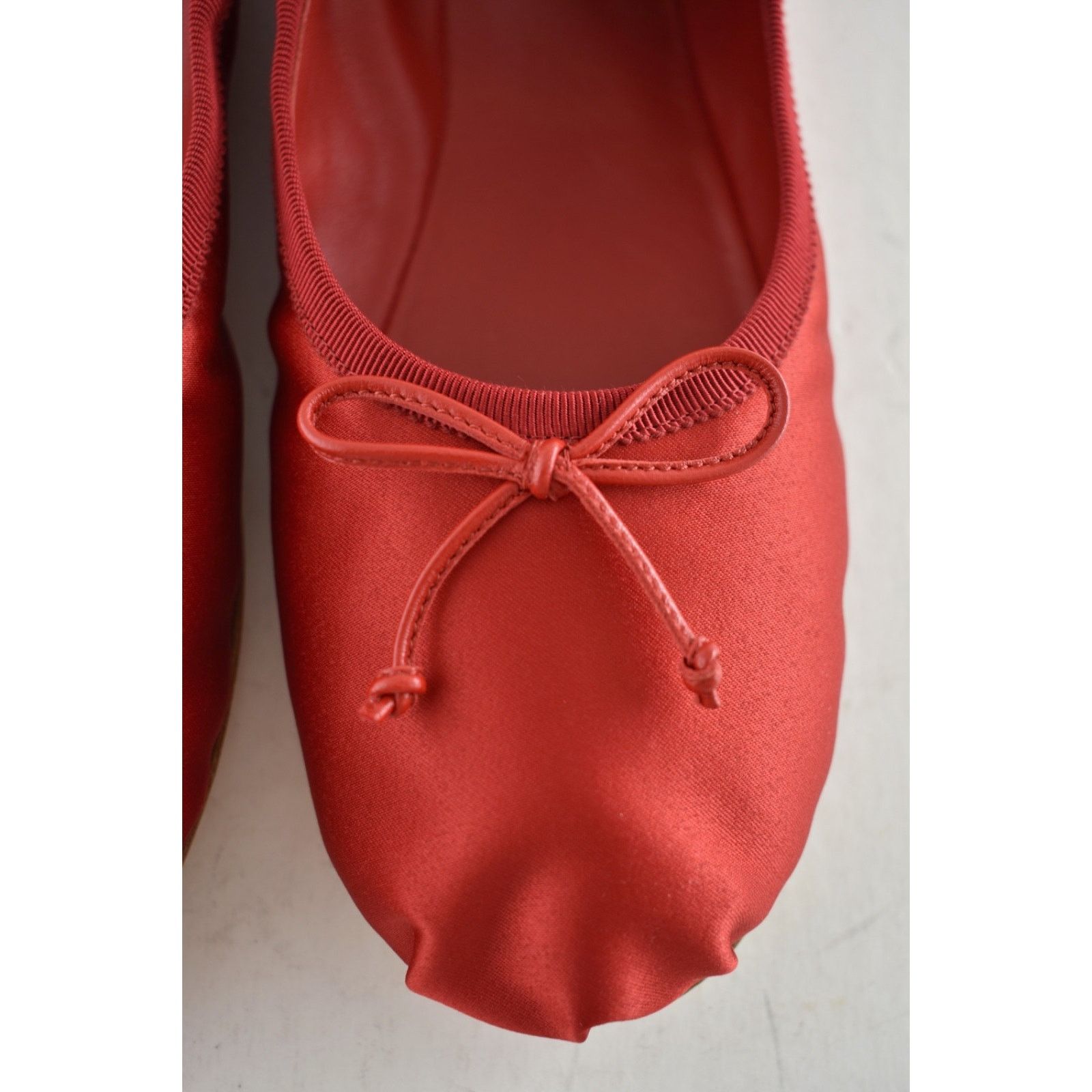 Miu Miu Miu Miu Satin Rosso Red Black White Logo Strap Bow Size US 9 / IT 39 - 10 Thumbnail