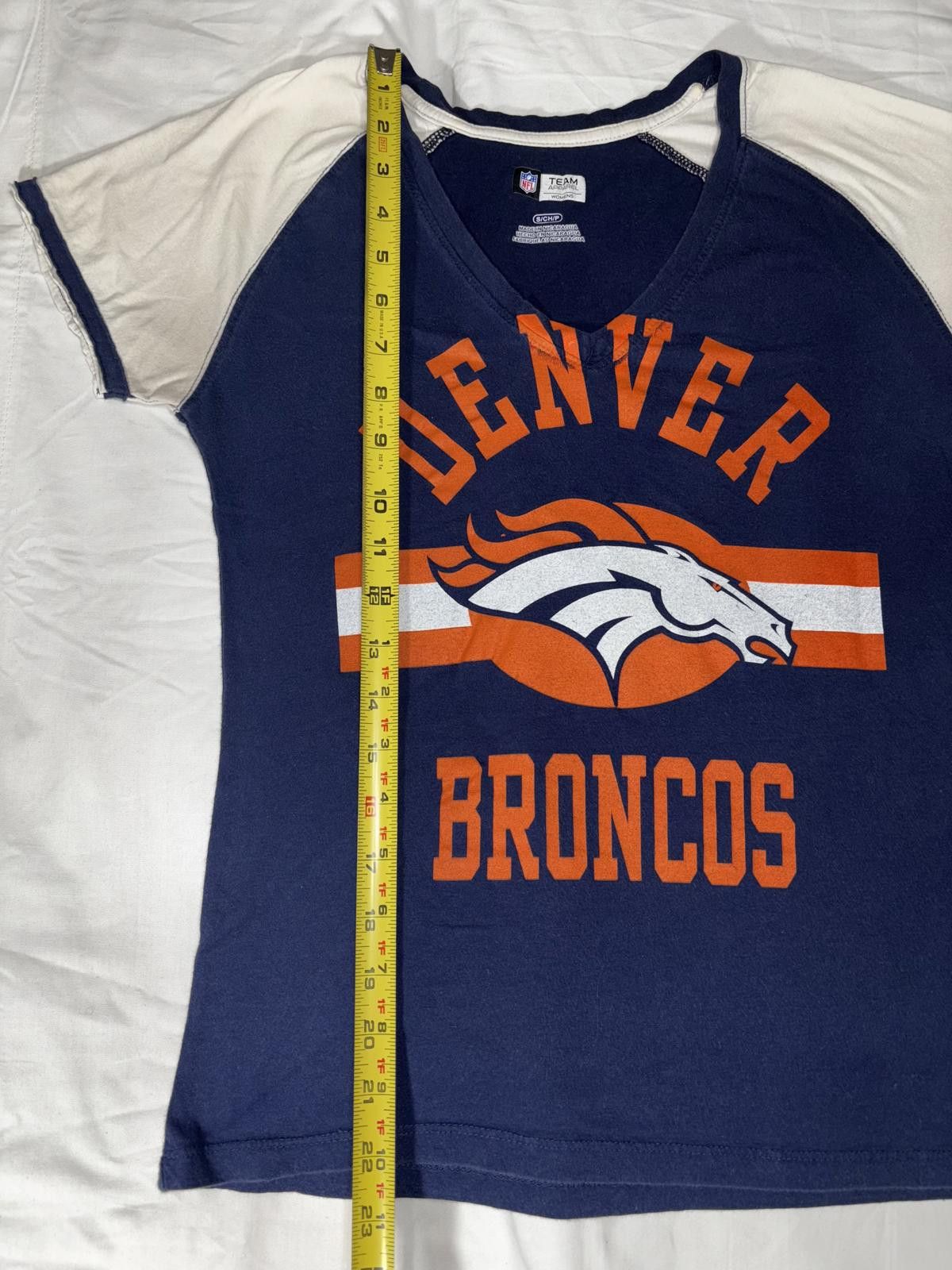 Designer Denver Broncos Women's V-Neck T-Shirt Size M / US 6-8 / IT 42-44 - 1 Thumbnail