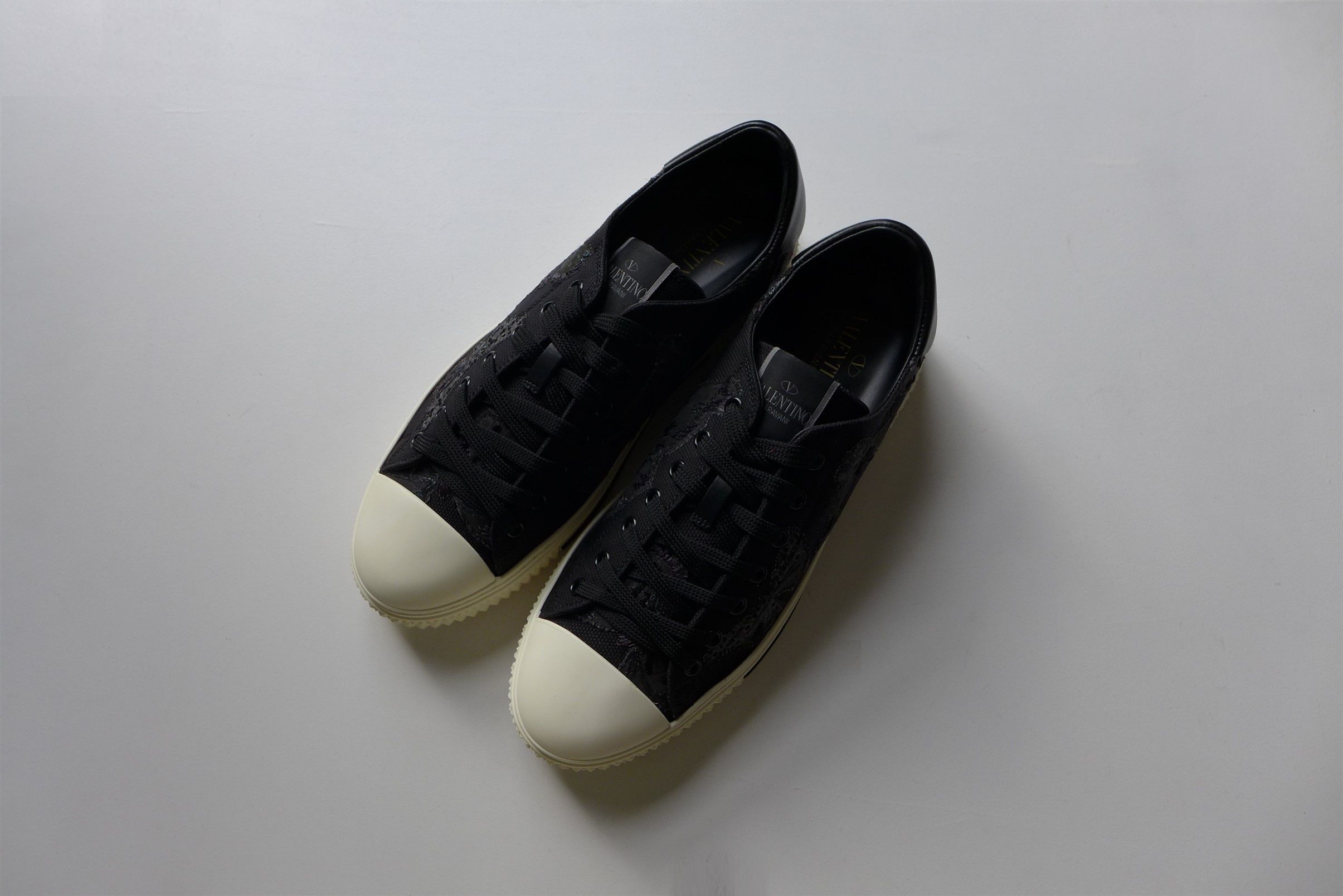 Valentino Valentino CamuButterfly Embroidered Black Sneakers Size US 10 / EU 43 - 1 Thumbnail