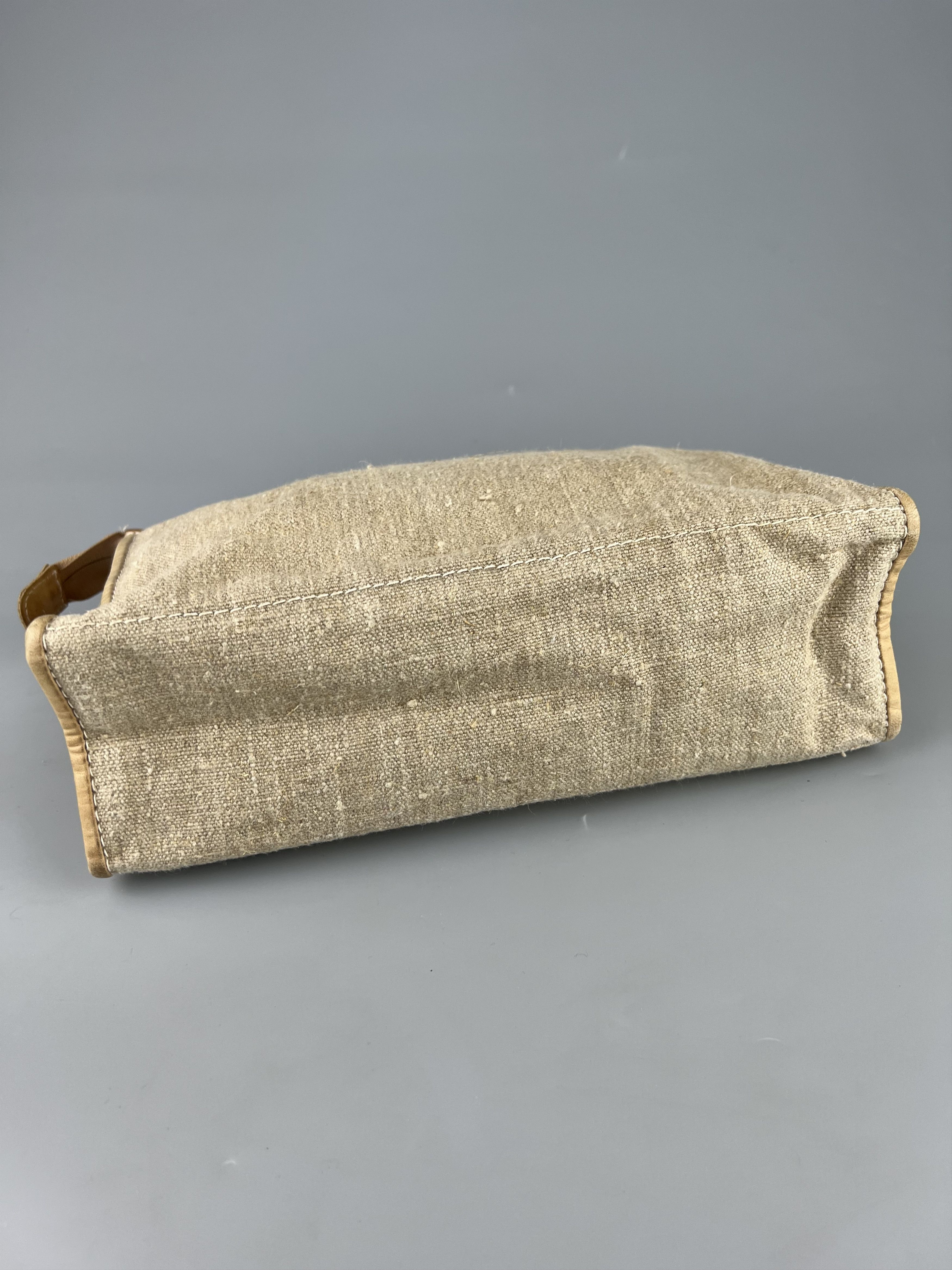 BREE × Vintage Bree Vintage Rare Beige Canvas Leather Clutch Cosmetic Bag Size ONE SIZE - 3 Thumbnail