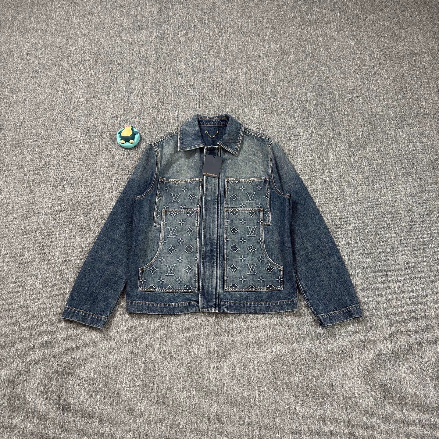 Louis Vuitton LV navy blue all-over print denim jacket Size US M / EU 48-50 / 2 - 1 Thumbnail