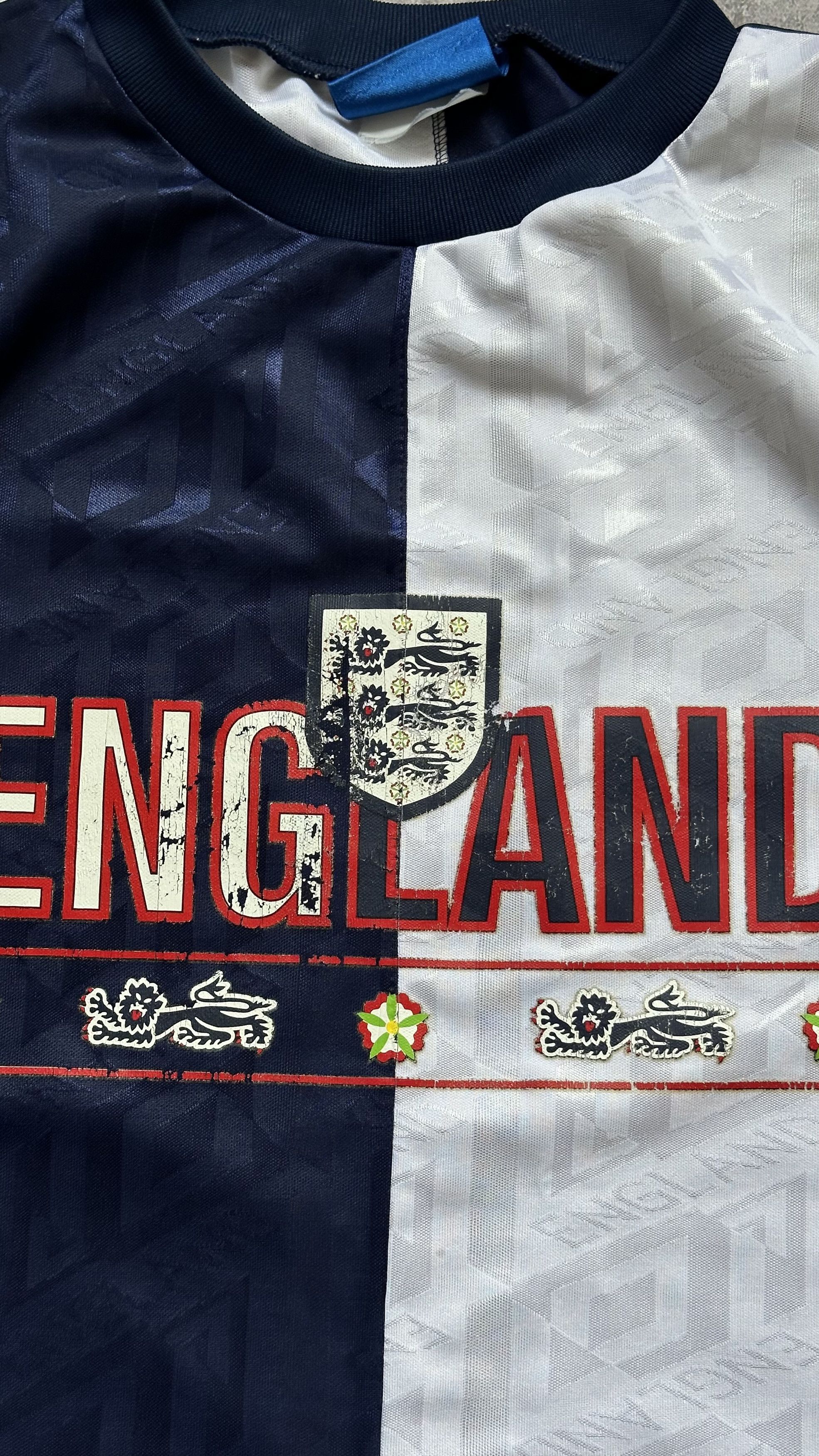 Umbro 90s Umbro England National Team Vintage Jersey Size US L / EU 52-54 / 3 - 5 Thumbnail