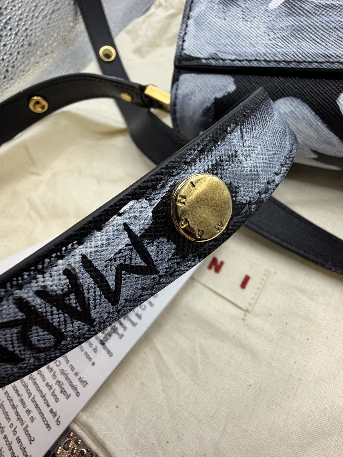 Marni Marni Love Graffiti Saffiano Leather Trunk Shoulder Bag Size ONE SIZE - 5 Thumbnail