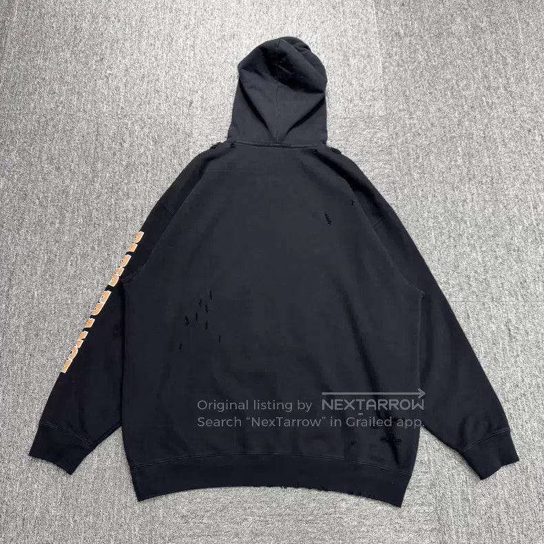 Balenciaga Balenciaga Distressed hooded sweatshirt Size US XL / EU 56 / 4 - 5 Thumbnail