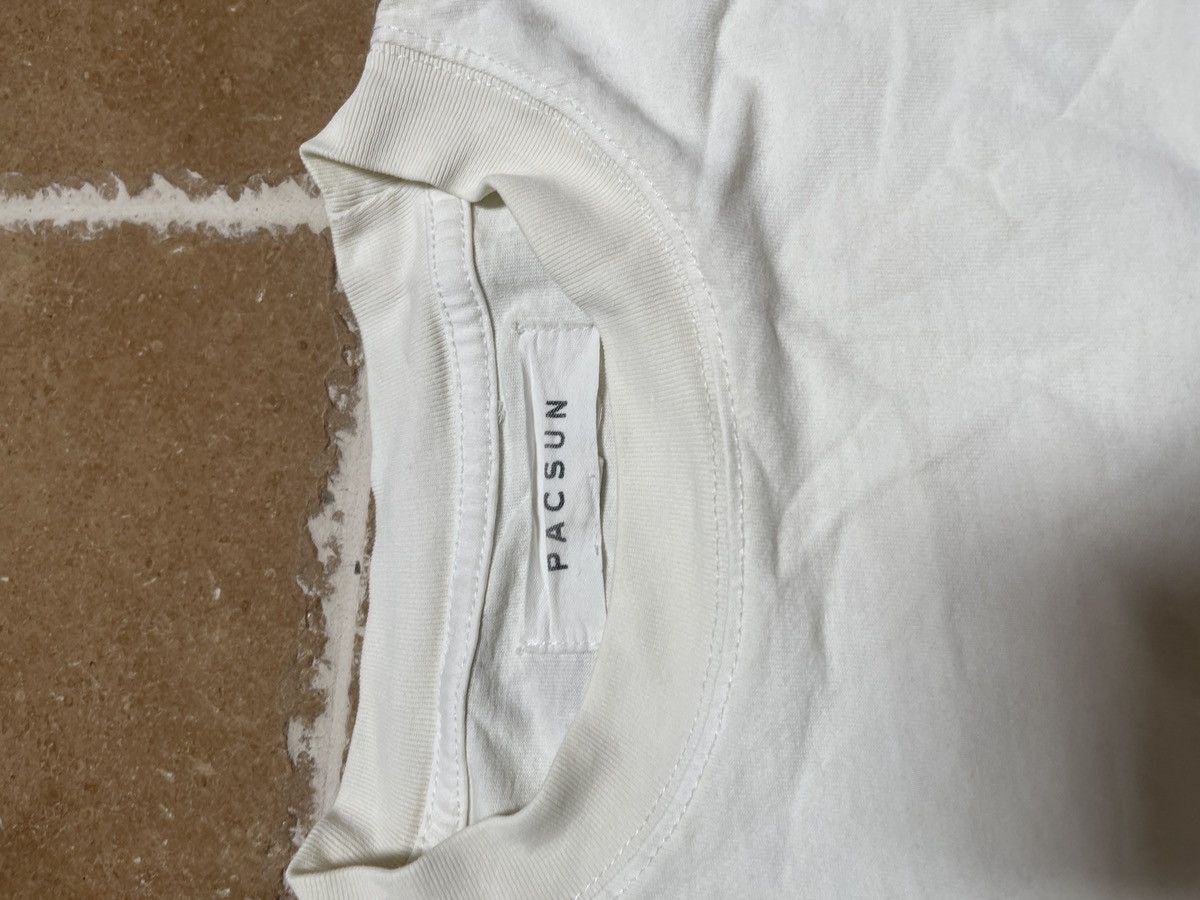 Pacsun Light cream text shirt Size US L / EU 52-54 / 3 - 4 Thumbnail