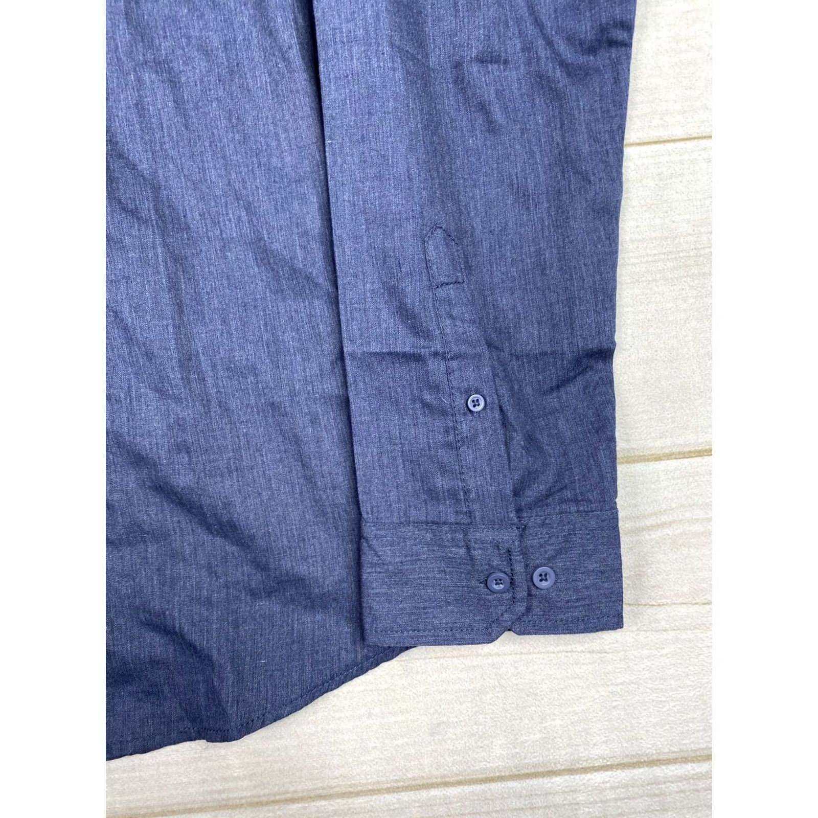 Burnside Burnside Shirt Mens XL Blue Lightweight Button Up Long Sleeve Pockets Dress Work Size 46R - 4 Thumbnail