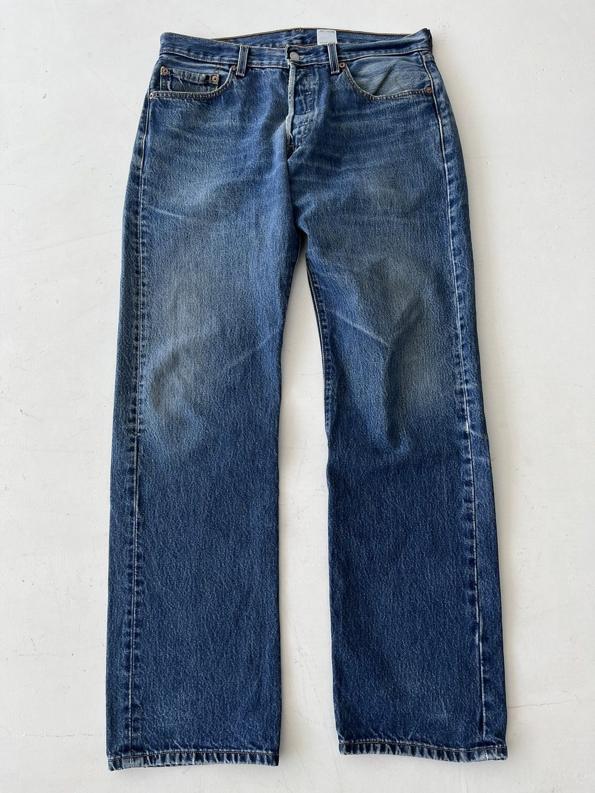 Levi's Vintage Levi’s 501 jeans classic fit Y2K wide leg baggy 90s Size US 34 / EU 50 - 4 Thumbnail