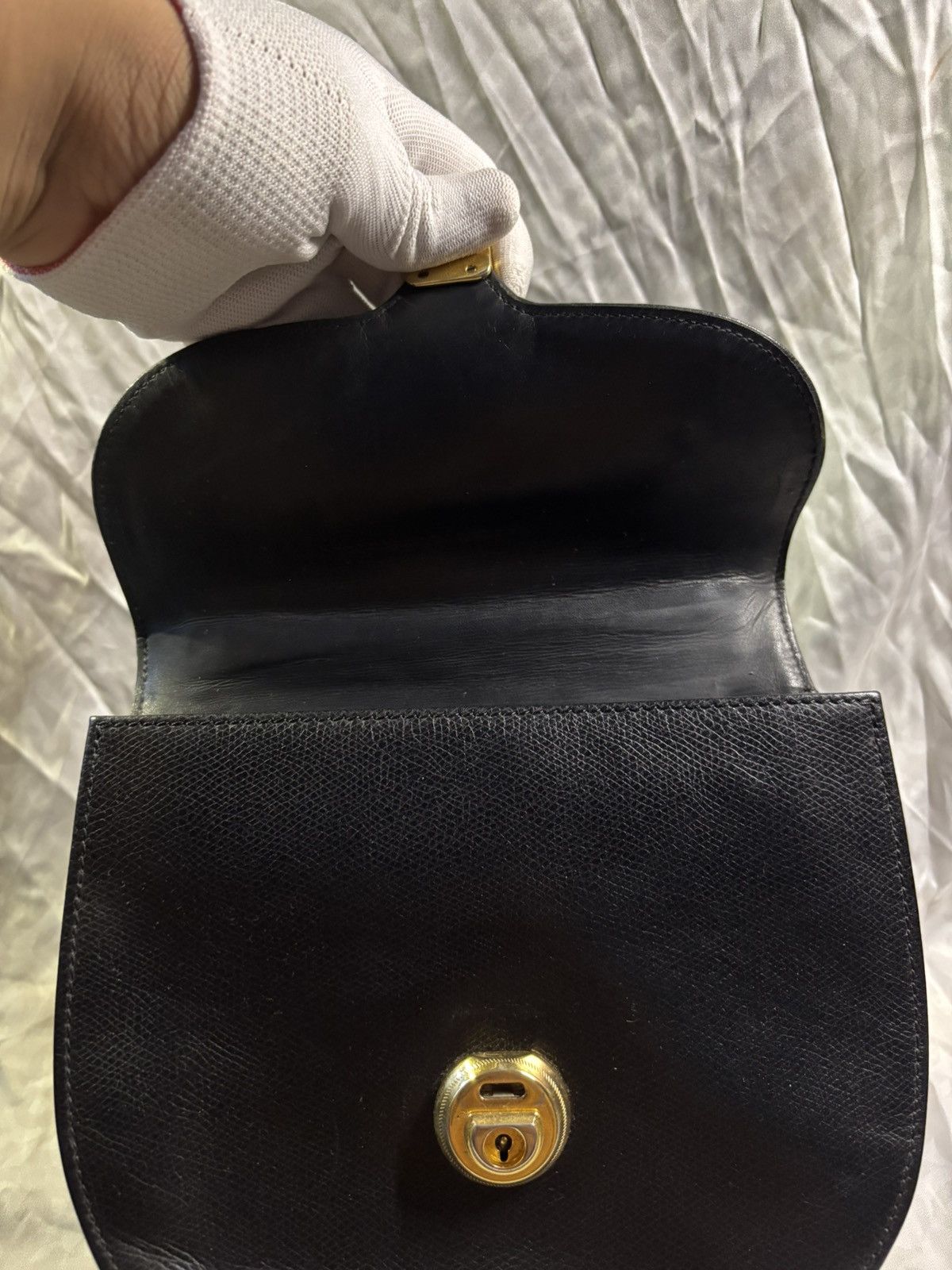 Longchamp (Rare) Longchamp Leather 2 Way W/Lock Key and Green Card Size ONE SIZE - 9 Thumbnail