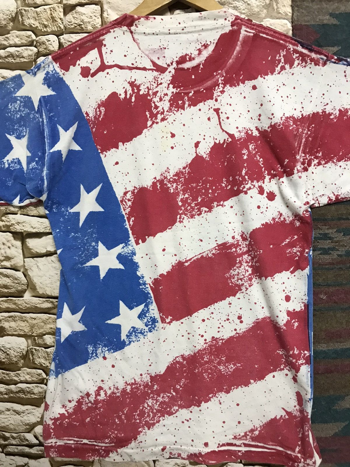 Vintage Vintage Tees Amarican Flag like FitthColumn Design Size US M / EU 48-50 / 2 - 4 Thumbnail