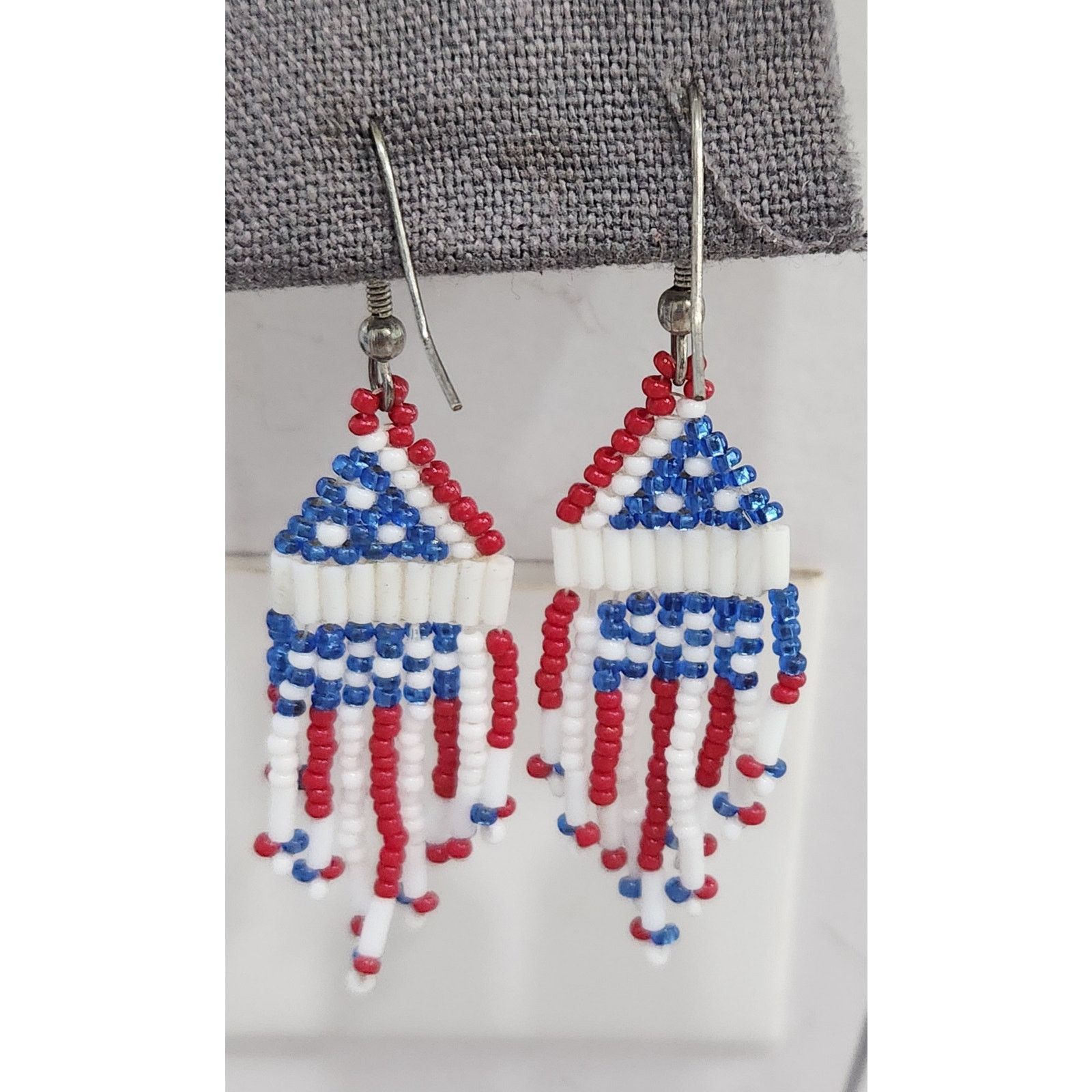 Other Hand Beaded American Flag Red White Blue Dangle Hook Earring Size ONE SIZE - 2 Thumbnail