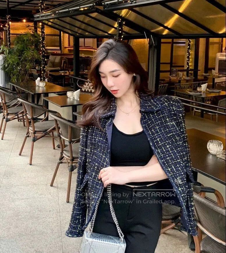 Chanel Chanel Blue Tweed Long Sleeve Jacket. Size US XXS / EU 40 - 8 Thumbnail