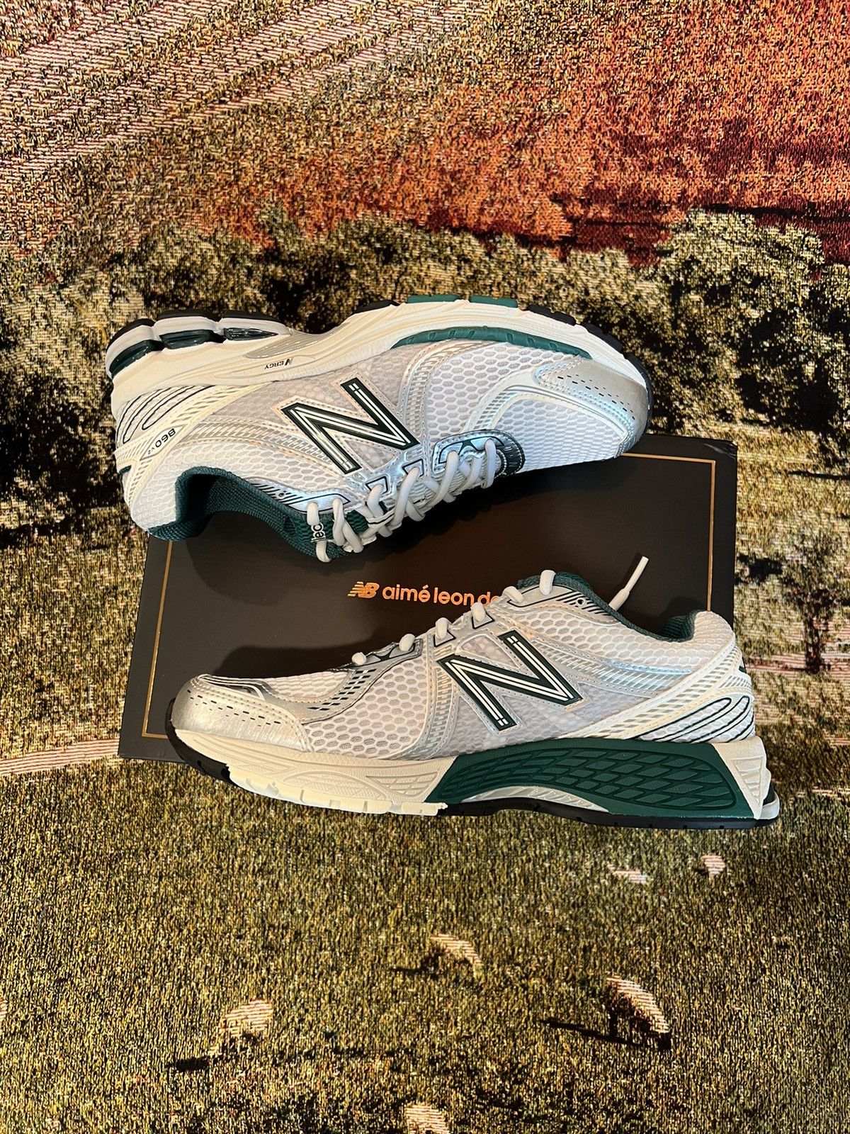 Aime Leon Dore × New Balance Aime Leon Dore ALD x New Balance 860v2 green Size US 8.5 / EU 41-42 - 2 Thumbnail
