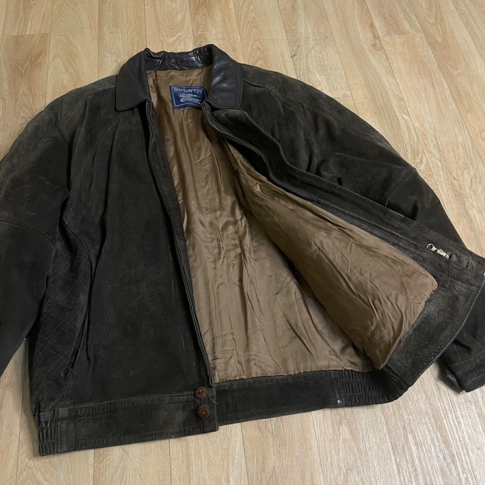 Burberry Vintage BURBERRY's Bomber Jacket SUEDE LEATHER green olive Size US L / EU 52-54 / 3 - 16 Thumbnail