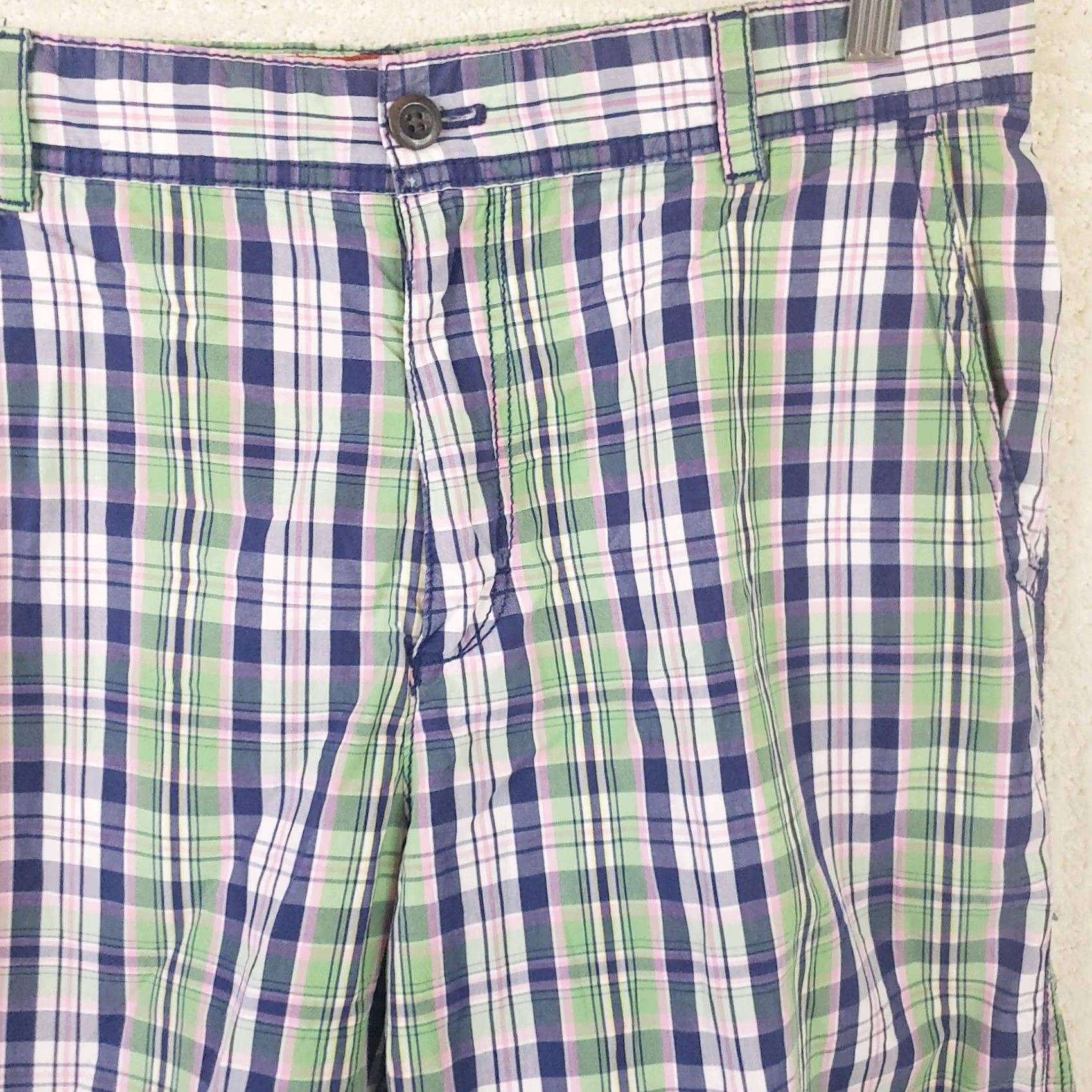 Izod Izod Saltwater Bermuda Shorts Men 33x10.5 Multicolor Plaid Cotton Blend Flat Front Regular Inseam 10.5" Summer Spring Fall Mens Size US 33 - 3 Thumbnail