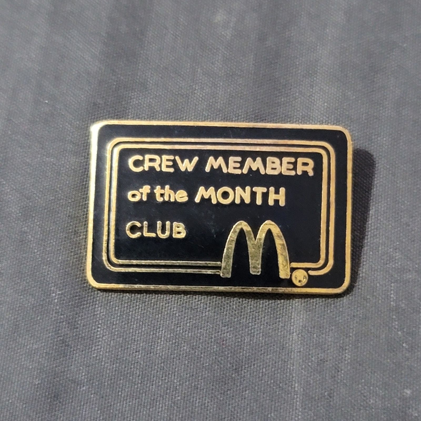 The Unbranded Brand Vtg McDonald's Crew Member of the Month Club Lapel Pin Size ONE SIZE - 1 Thumbnail