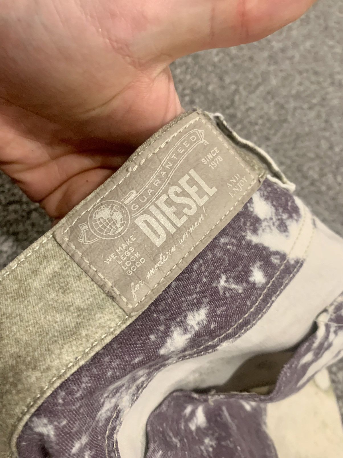 Diesel Retro Diesel Industries All Over Print Pants Size 27" / US 4 / IT 40 - 5 Thumbnail