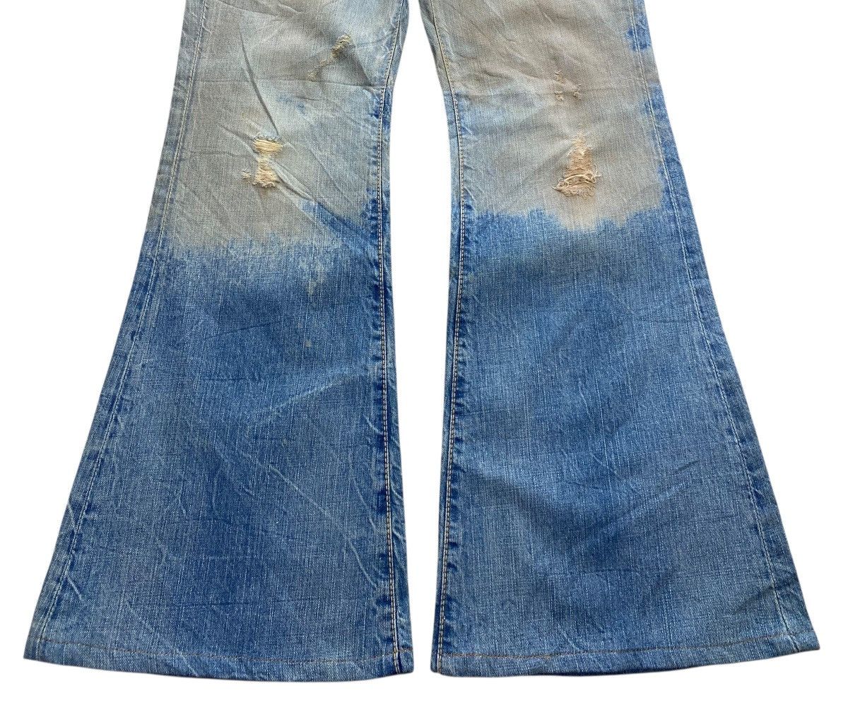 Levi's Levi’s Mud Wash Ripped Boot Cut Style Jeans Size US 33 - 5 Thumbnail