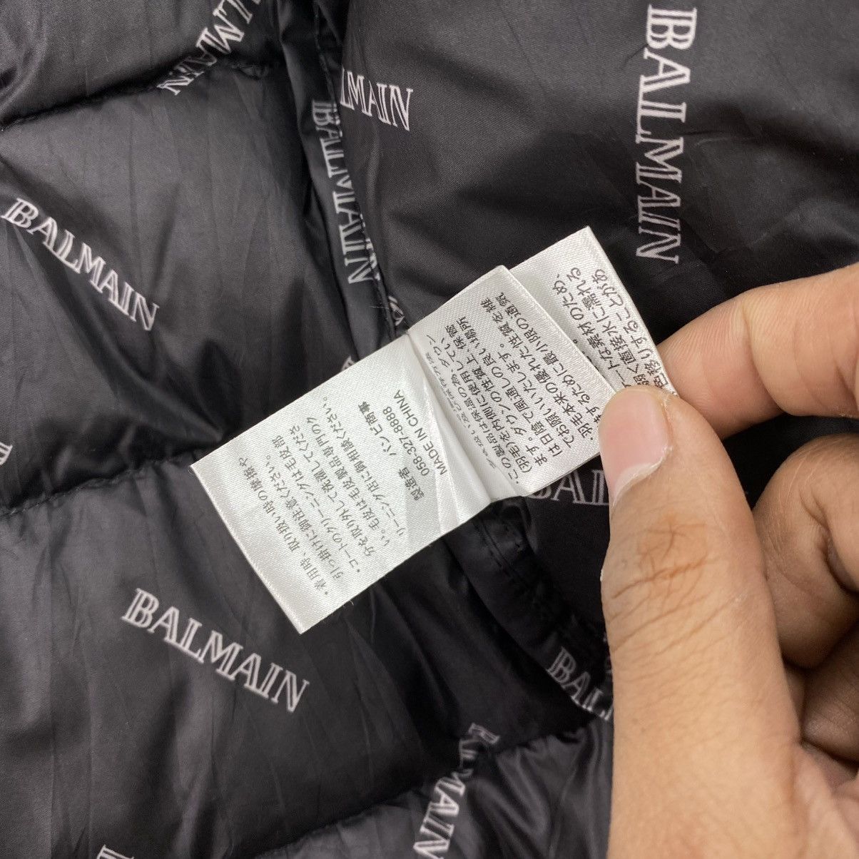 Balmain Vintage Balmain Paris Leopard Winter Down Jacket Luxury Size US L / EU 52-54 / 3 - 18 Thumbnail
