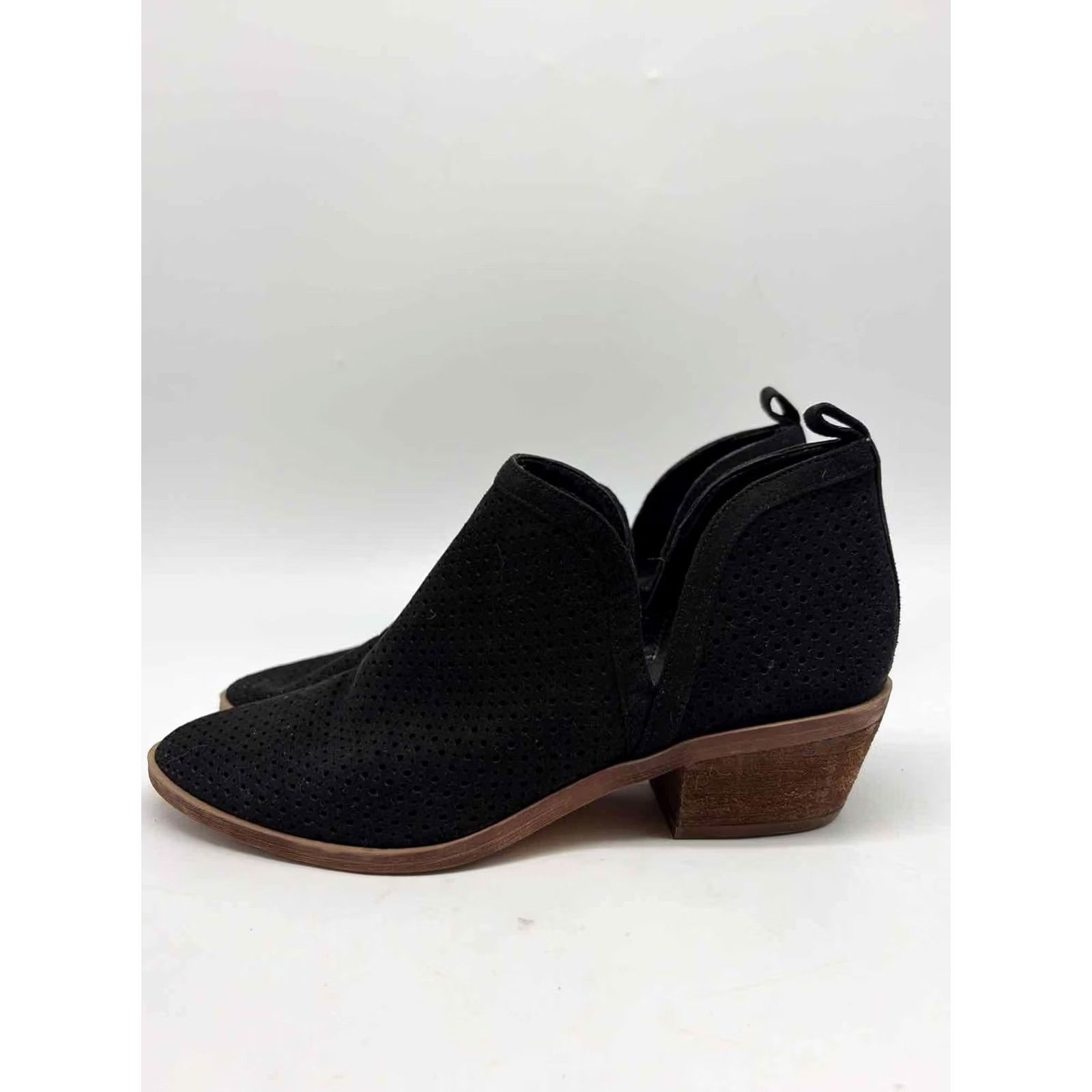 Vintage BP Black Ankle Boots 8.5 – Pre-Owned Size US 9 / IT 39 - 2 Thumbnail