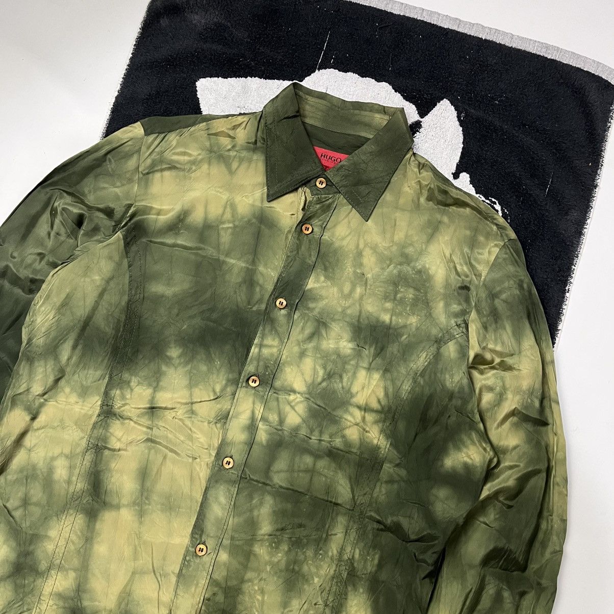 Hugo Boss Hugo Boss Pleated abstract bleach shirt Size US L / EU 52-54 / 3 - 2 Thumbnail