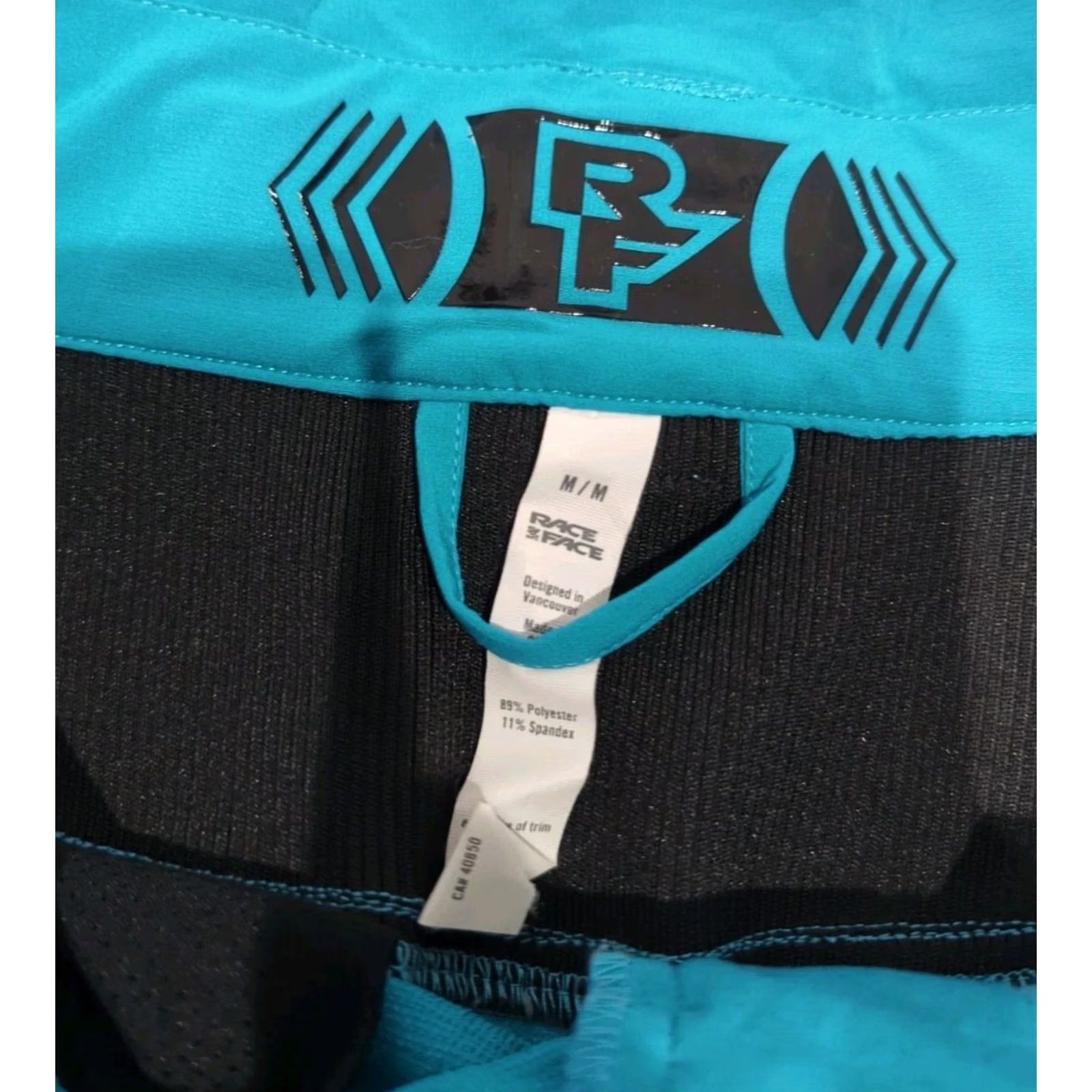 Vintage Race Face Trigger Mountain MTB Biker Shorts Mens Medium Turquoise Cycling Size US 31 - 5 Thumbnail