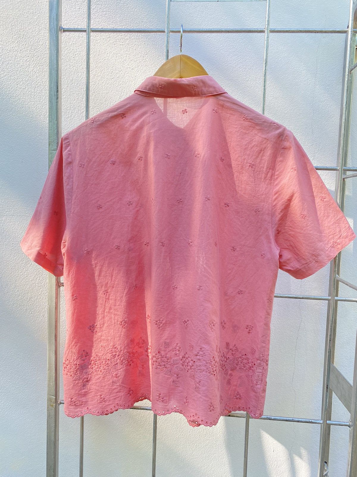 Nina Ricci Nina Ricci Pink Floral Short Sleeve Shirt Size ONE SIZE - 17 Thumbnail