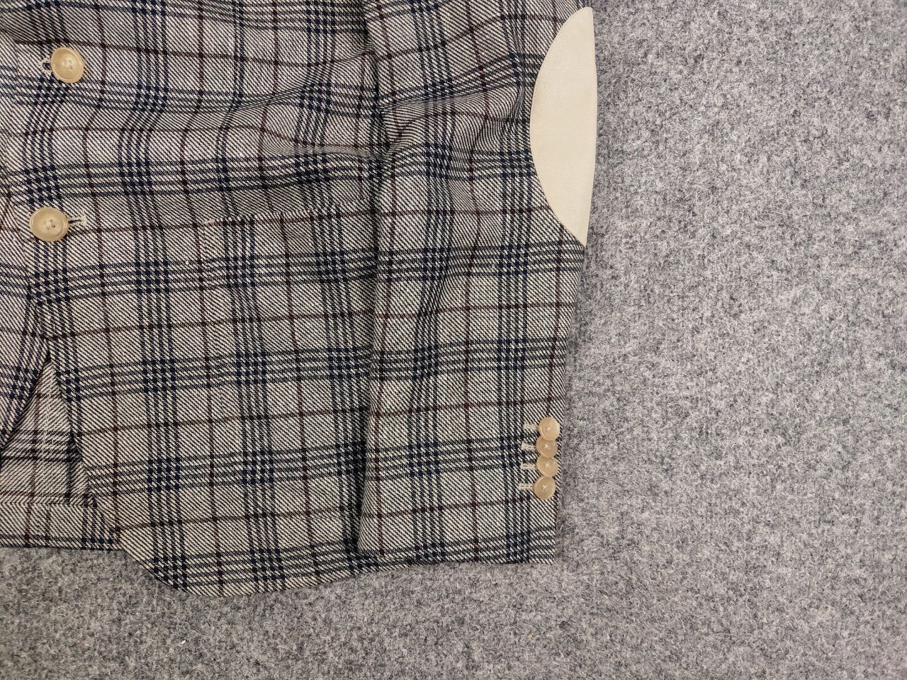 Paoloni Paoloni Italy Design classic light checked Blazer jacket Size US M / EU 48-50 / 2 - 10 Thumbnail