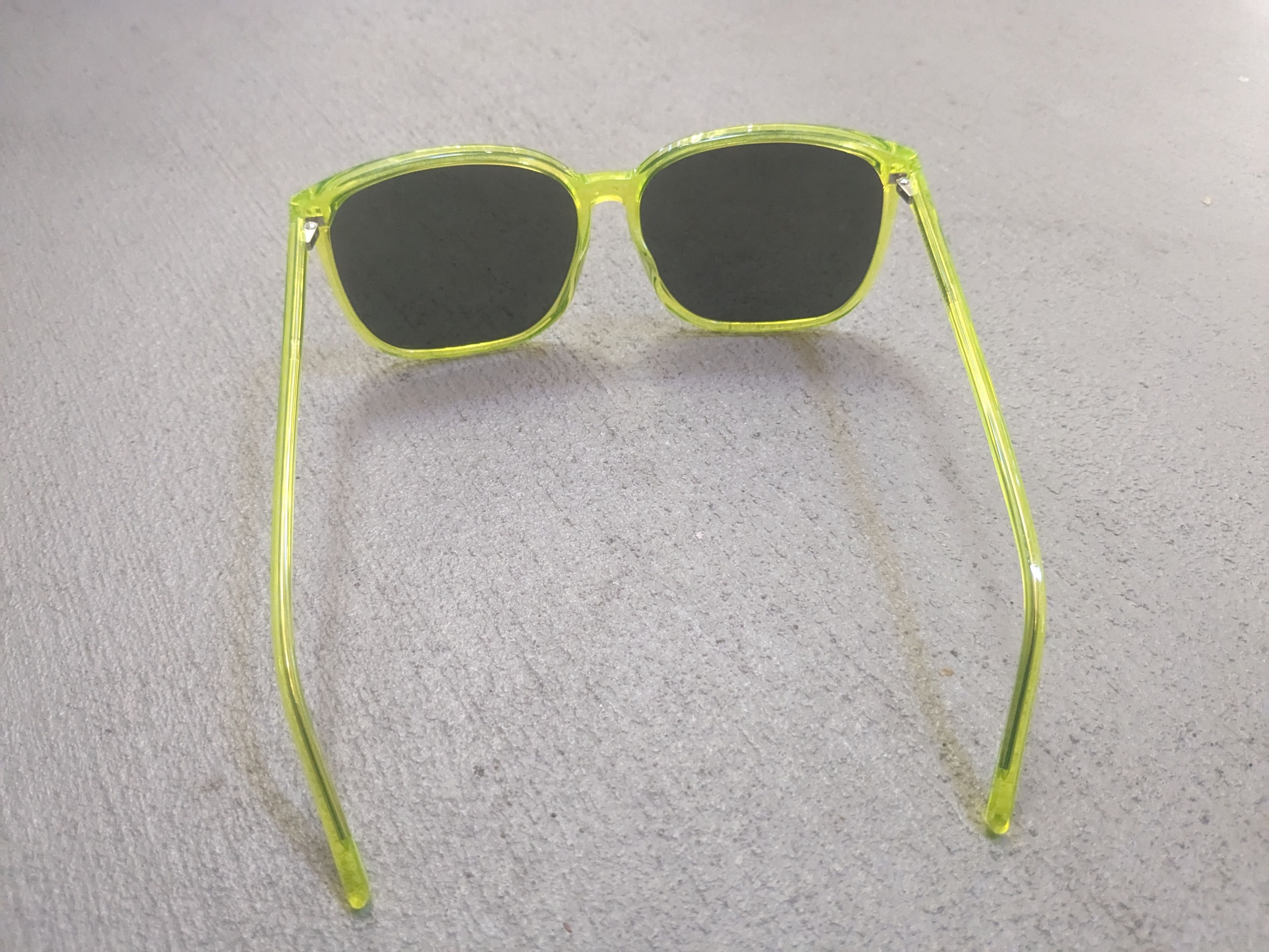 Saint Laurent Paris Saint Laurent Paris SL 37 Sunglasses Green Square SLP YSL Size ONE SIZE - 5 Thumbnail