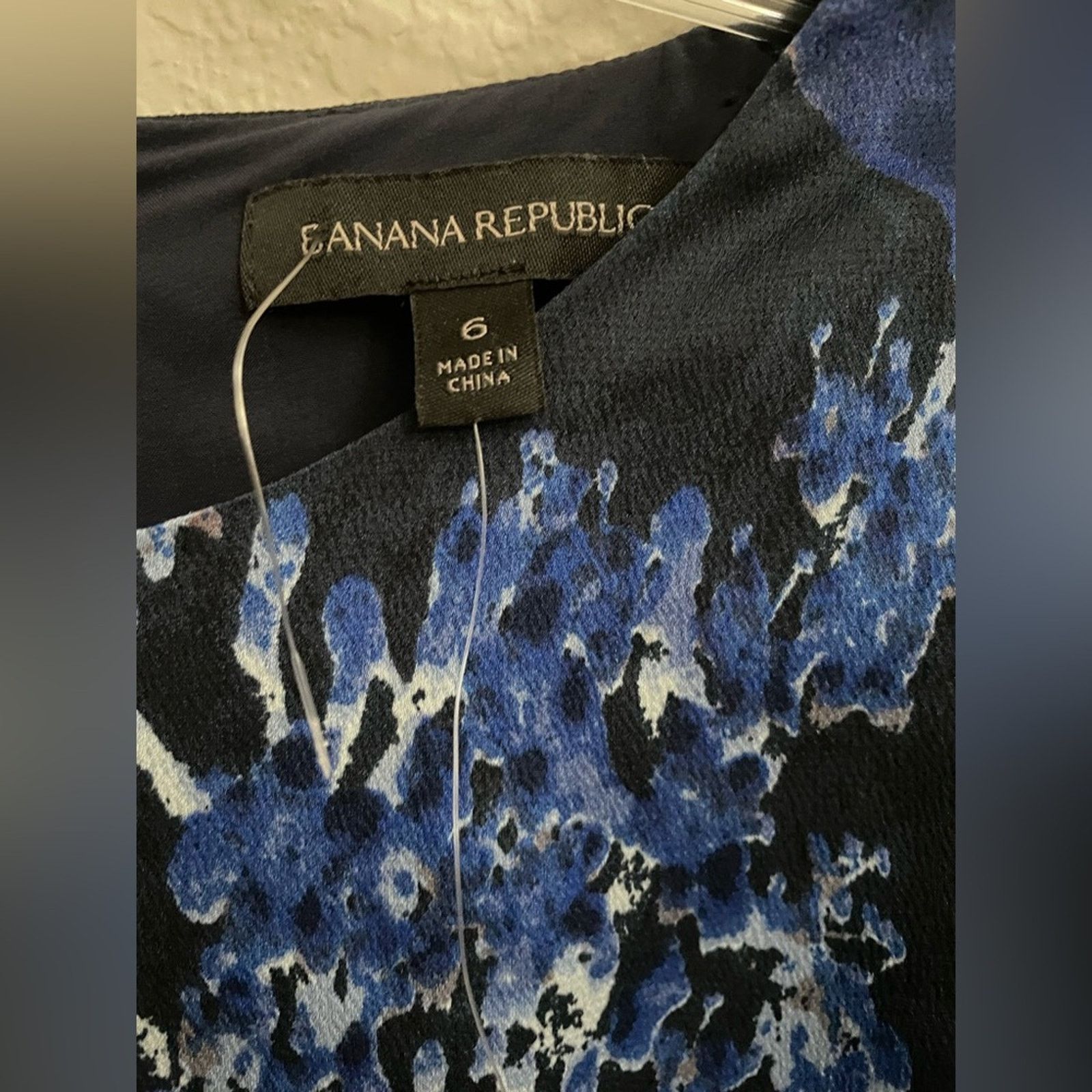 Banana Republic Banana Republic Blue Floral Flounce Dress - Size 6 Size M / US 6-8 / IT 42-44 - 3 Thumbnail