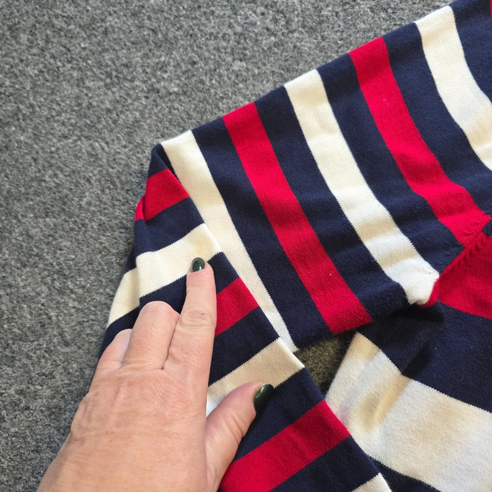 Brooks Brothers Brooks Brothers Top Womens Size L Blue Red Rugby Stripe Boat Neck Casual Shirt Knit Cotton Regular Modern Classic Womens Size L / US 10 / IT 46 - 5 Thumbnail