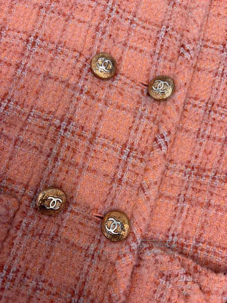 Chanel Chanel Salmon-coloured orange-pink tweed double-breasted j Size XS / US 0-2 / IT 36-38 - 3 Thumbnail