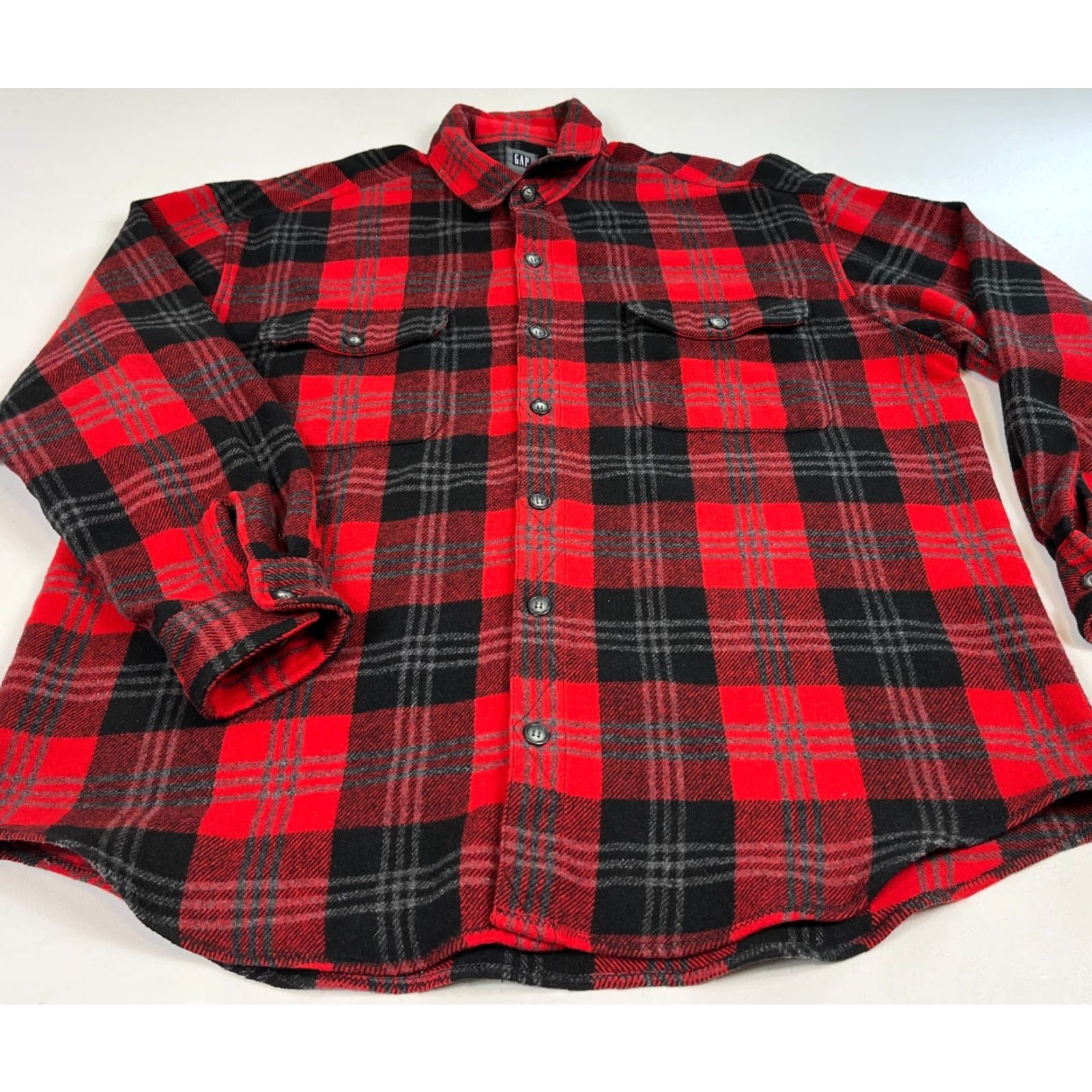 Gap VINTAGE Gap Men’s 90s Buffalo Plaid Button-Up Wool Blend Shirt L Red Plaid Parts Pockets 100% Wool? Size US L / EU 52-54 / 3 - 3 Thumbnail