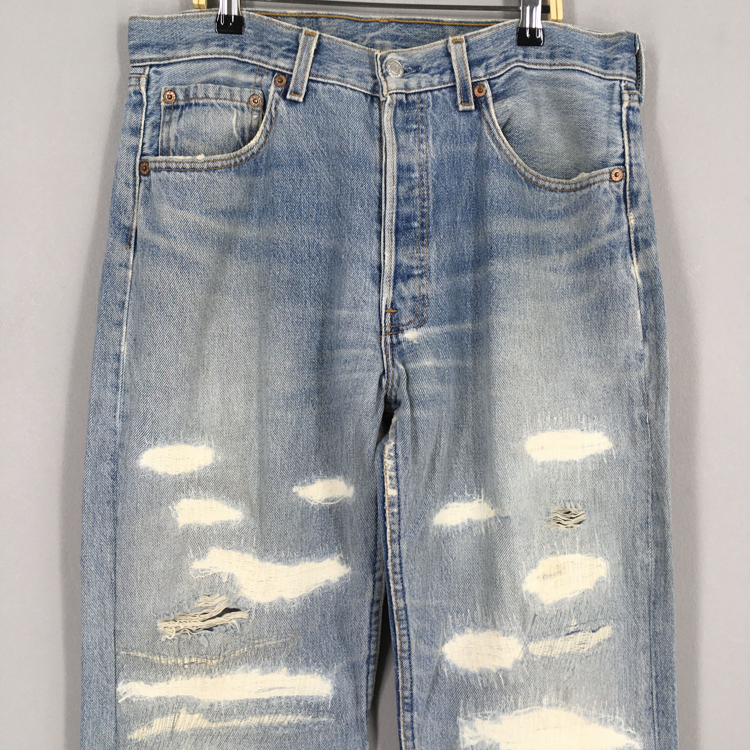 Levi's Size 31x33 Vintage 90s Levi's 501 Faded Blue Jeans S654 Size US 31 - 2 Thumbnail