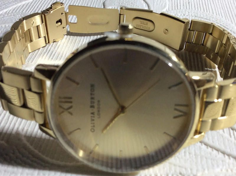 Designer olivia gold stainless steel watch Size ONE SIZE - 9 Thumbnail