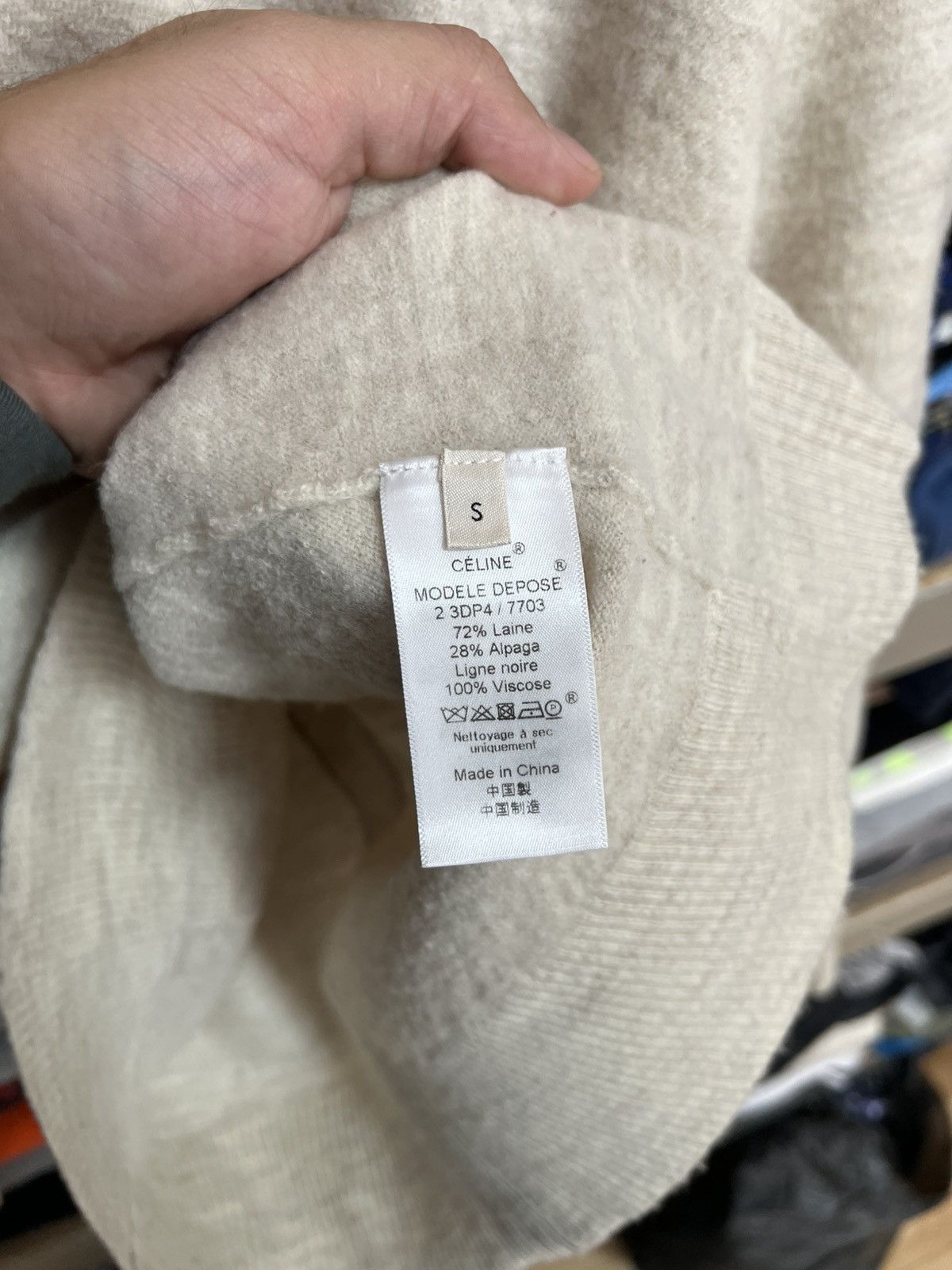 Celine Celine Beige V-Neck Sweater Wool Alpaca Blend Ruched Sleeves Size S / US 4 / IT 40 - 7 Thumbnail