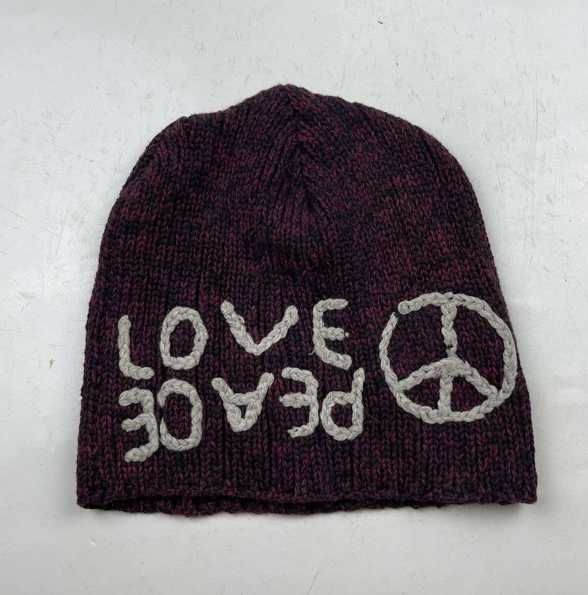 Japanese Brand love peace beanie hat tc35 Size ONE SIZE - 2 Thumbnail