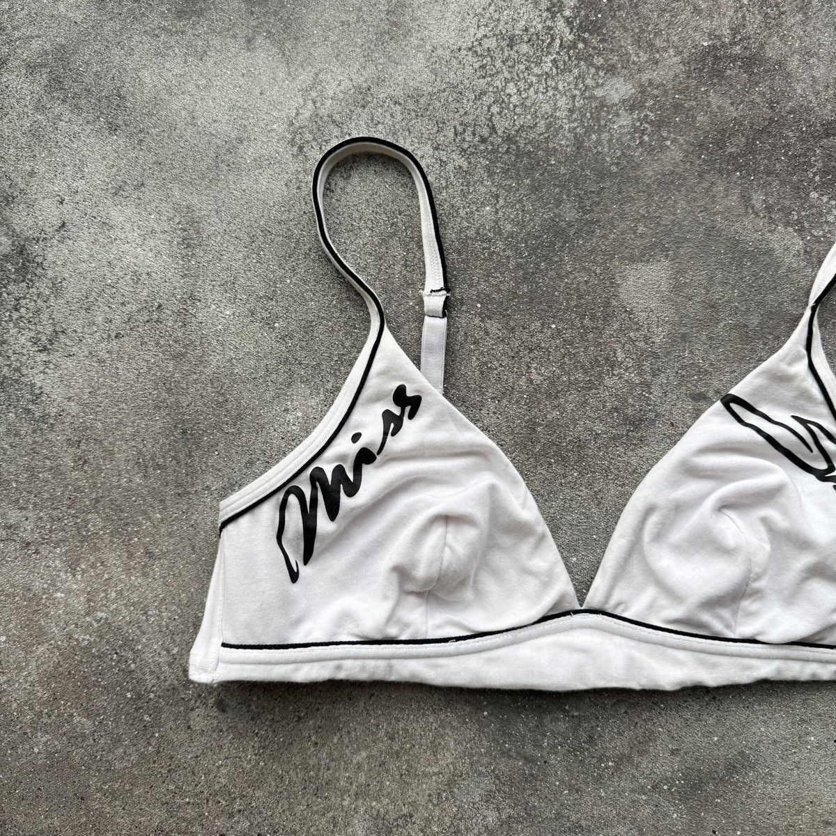 Miss Sixty Miss Sixty Vintage Y2K Bralette / Minimal Sexy Crop Bra Top Size ONE SIZE - 2 Thumbnail