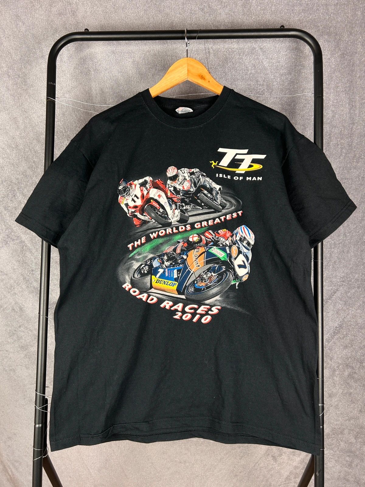 Fruit Of The Loom Isle Of Man TT from 2010 motorcycle tee big logo print Size US XL / EU 56 / 4 - 1 Thumbnail