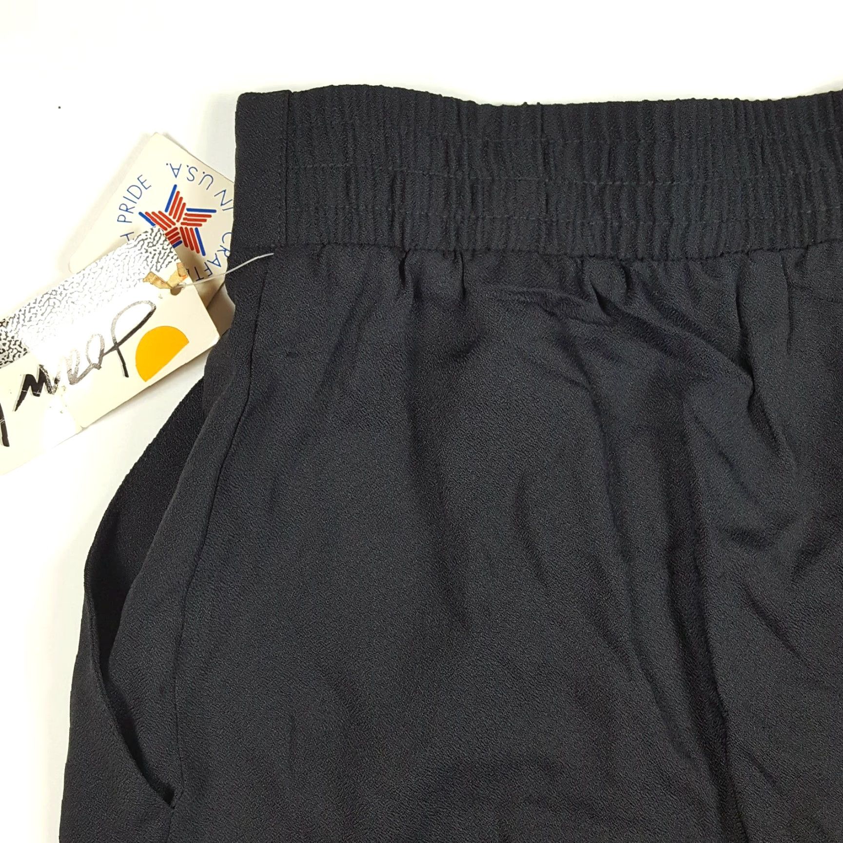 Vintage VINTAGE Joan Walters Black Pencil Straight Knee Length Skirt, Size 12, High Rise, Button Closure, All Seasons, 80s 90s, Womens, New with Tags Size 34" / US 12 / IT 48 - 7 Thumbnail