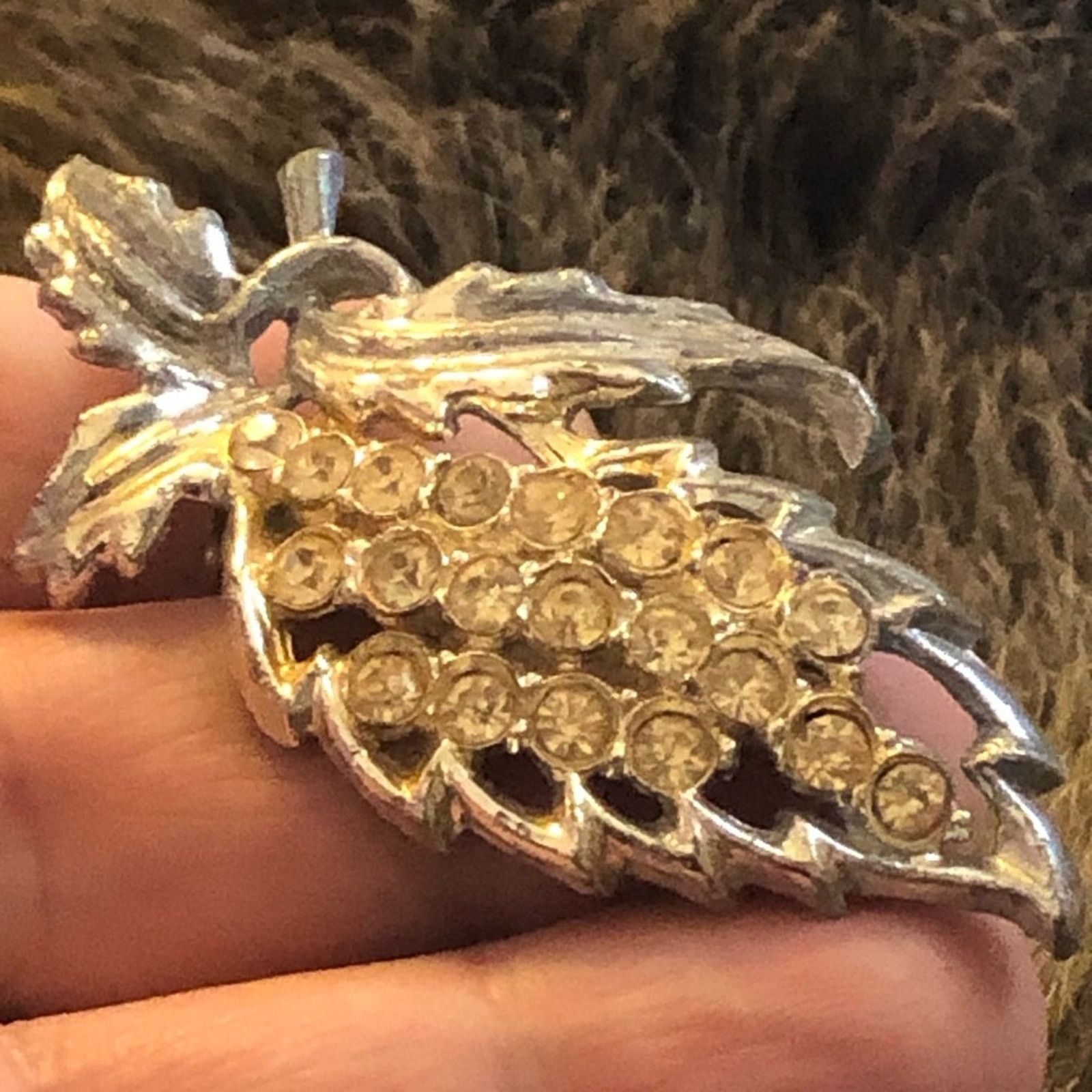 Vintage Vintage mid century rhinestone flower brooch Size ONE SIZE - 3 Thumbnail