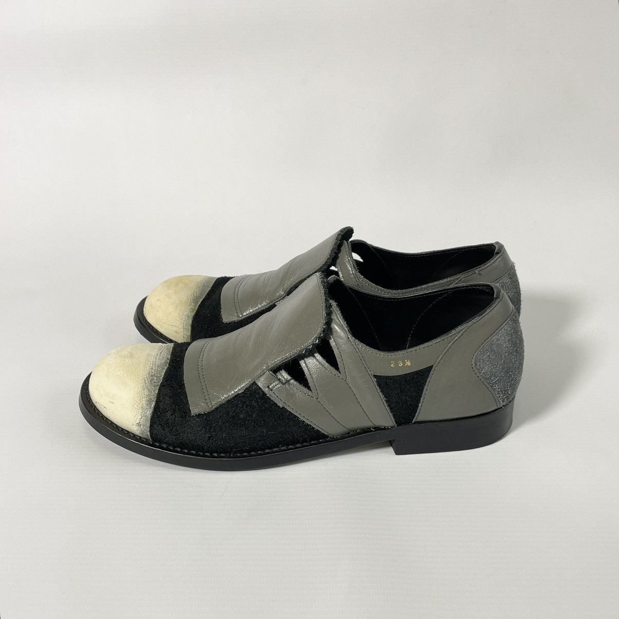 Comme des Garcons A/W 2002 ‘Inside Out’ Loafers Size US 8 / IT 38 - 2 Thumbnail