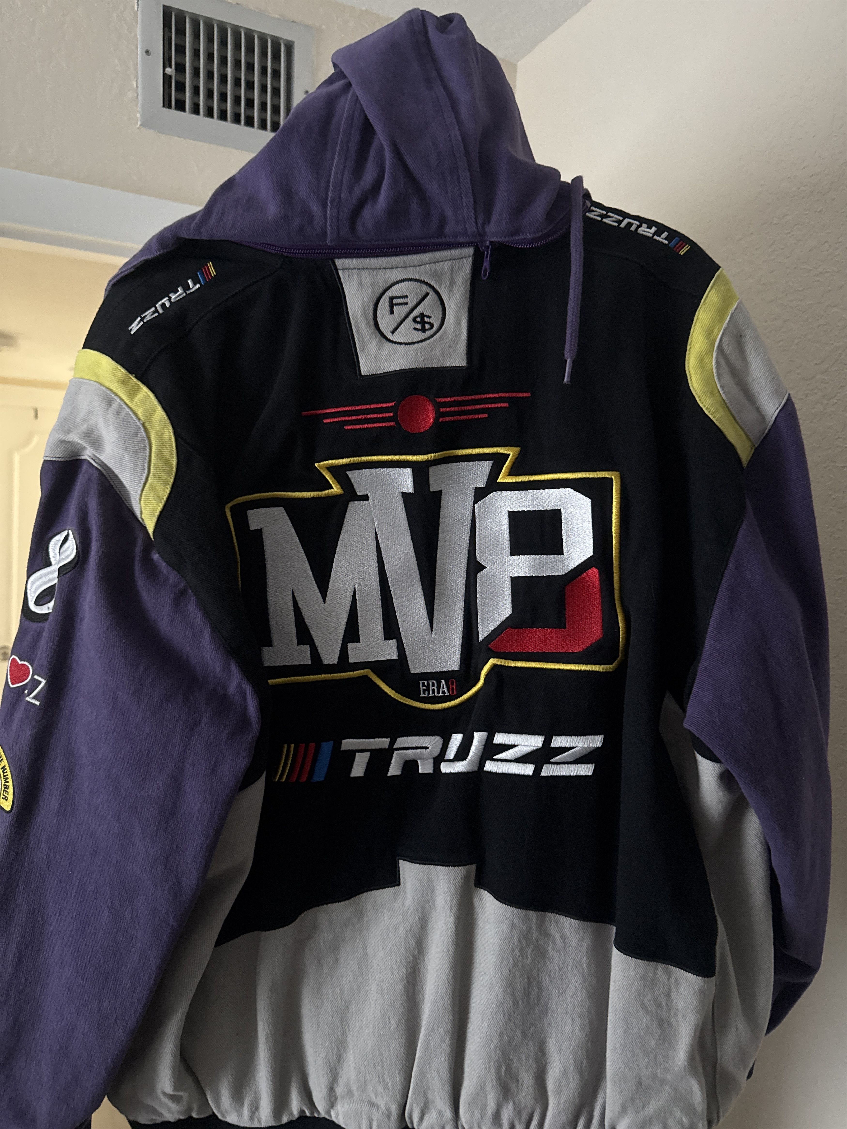 Other Era 8 Fly Supply Nascar Jacket Lamar Jackson Collab Size US XL / EU 56 / 4 - 2 Thumbnail