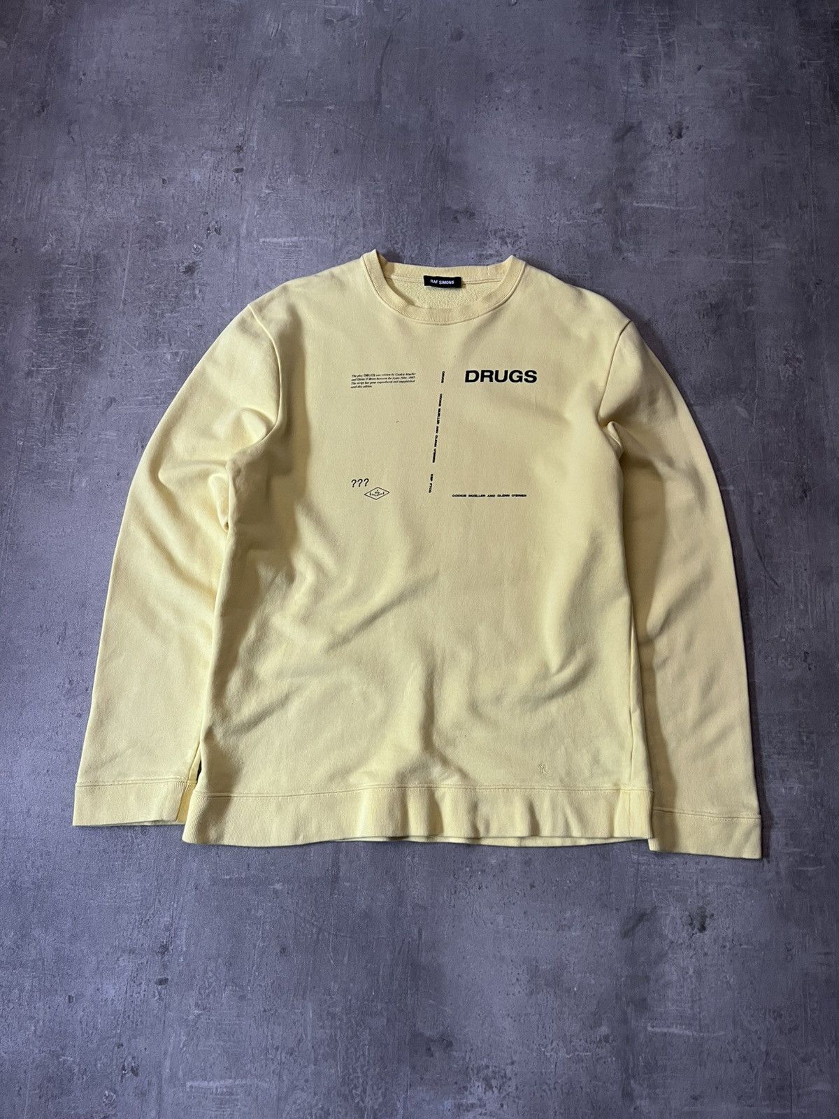 Raf Simons Raf Simons F/W 2018 Drugs yellow sweatshirt Size US L / EU 52-54 / 3 - 1 Thumbnail