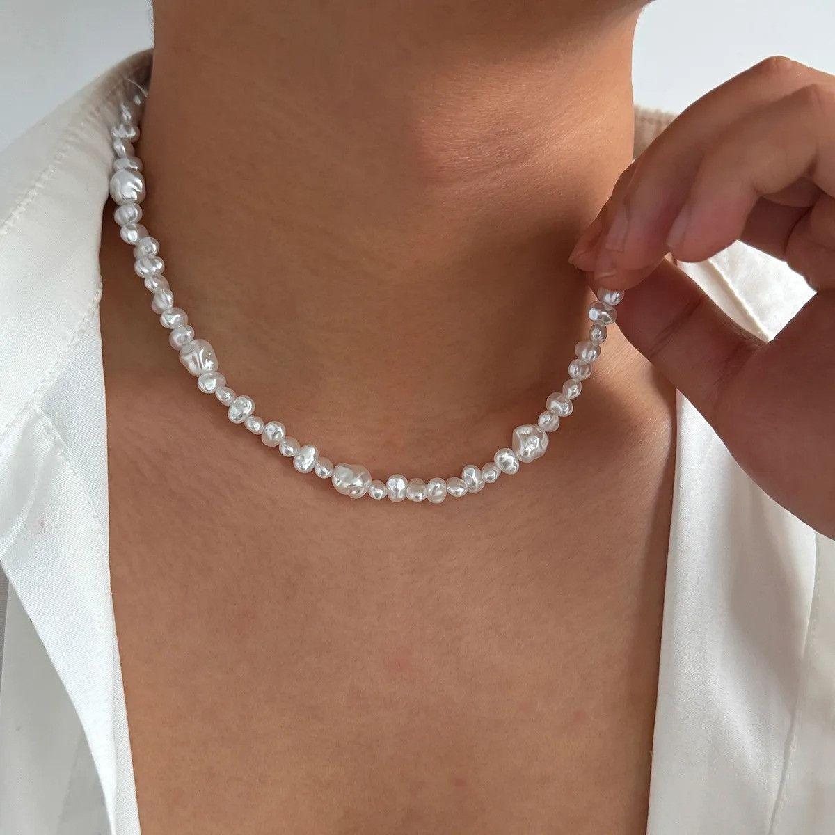 Vintage Round Imitation Pearl Necklace Size ONE SIZE - 3 Thumbnail