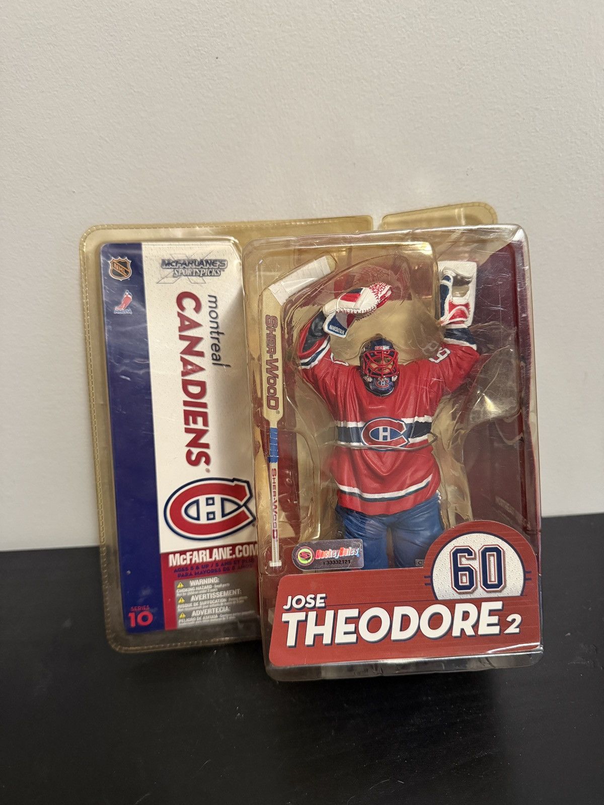 NHL Jose Theodore Montreal Canadiens Mcfarlane Series 10 2005 Size ONE SIZE - 2 Thumbnail