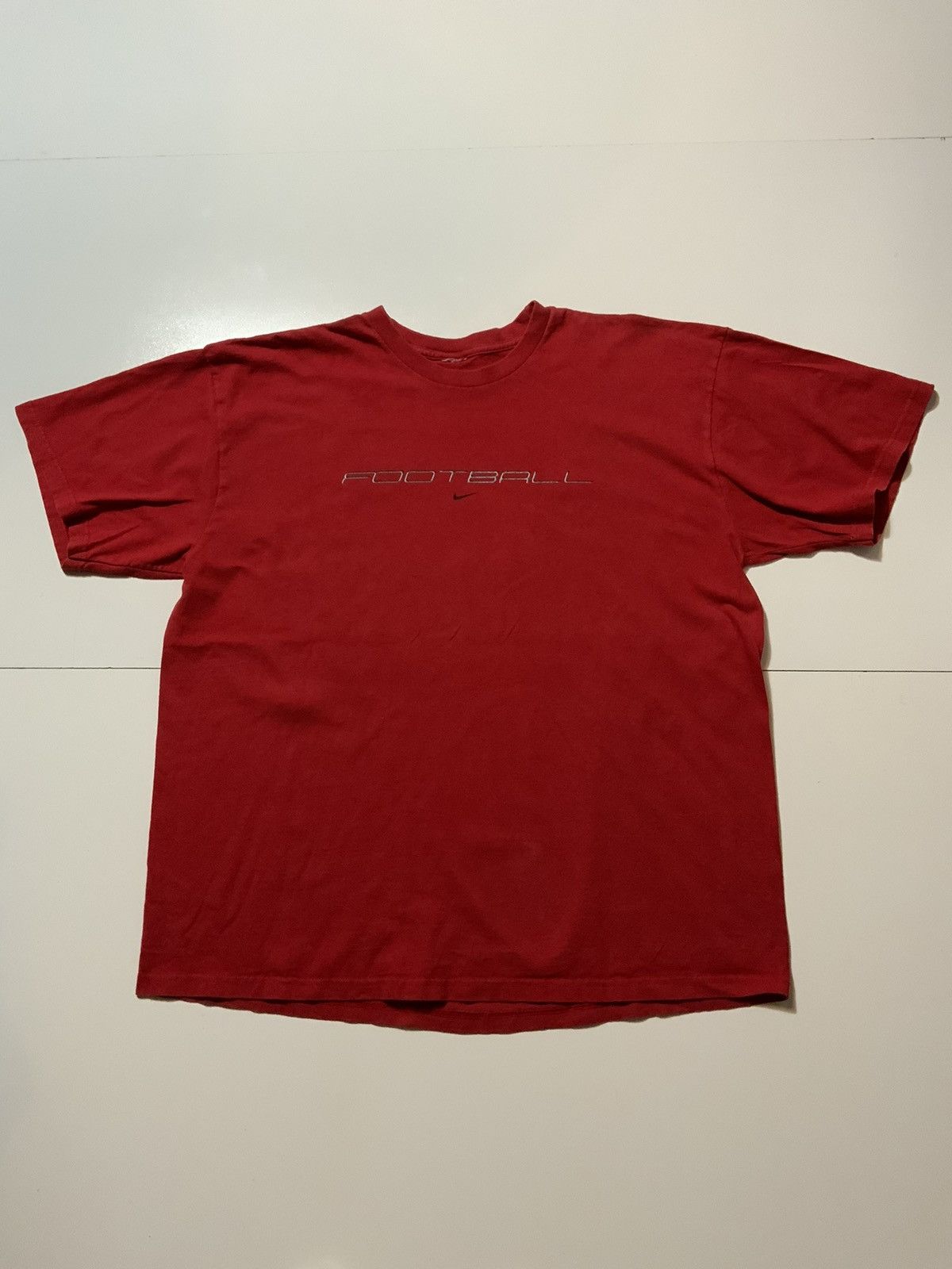 Nike × Vintage Vintage Y2K 2000s Nike Football Center Swoosh Crew T-Shirt Size US L / EU 52-54 / 3 - 2 Thumbnail