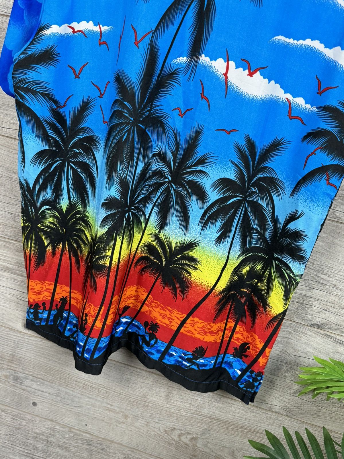 Vintage Vintage Hawaiian Shirt style dries van noten size L Size US L / EU 52-54 / 3 - 11 Thumbnail